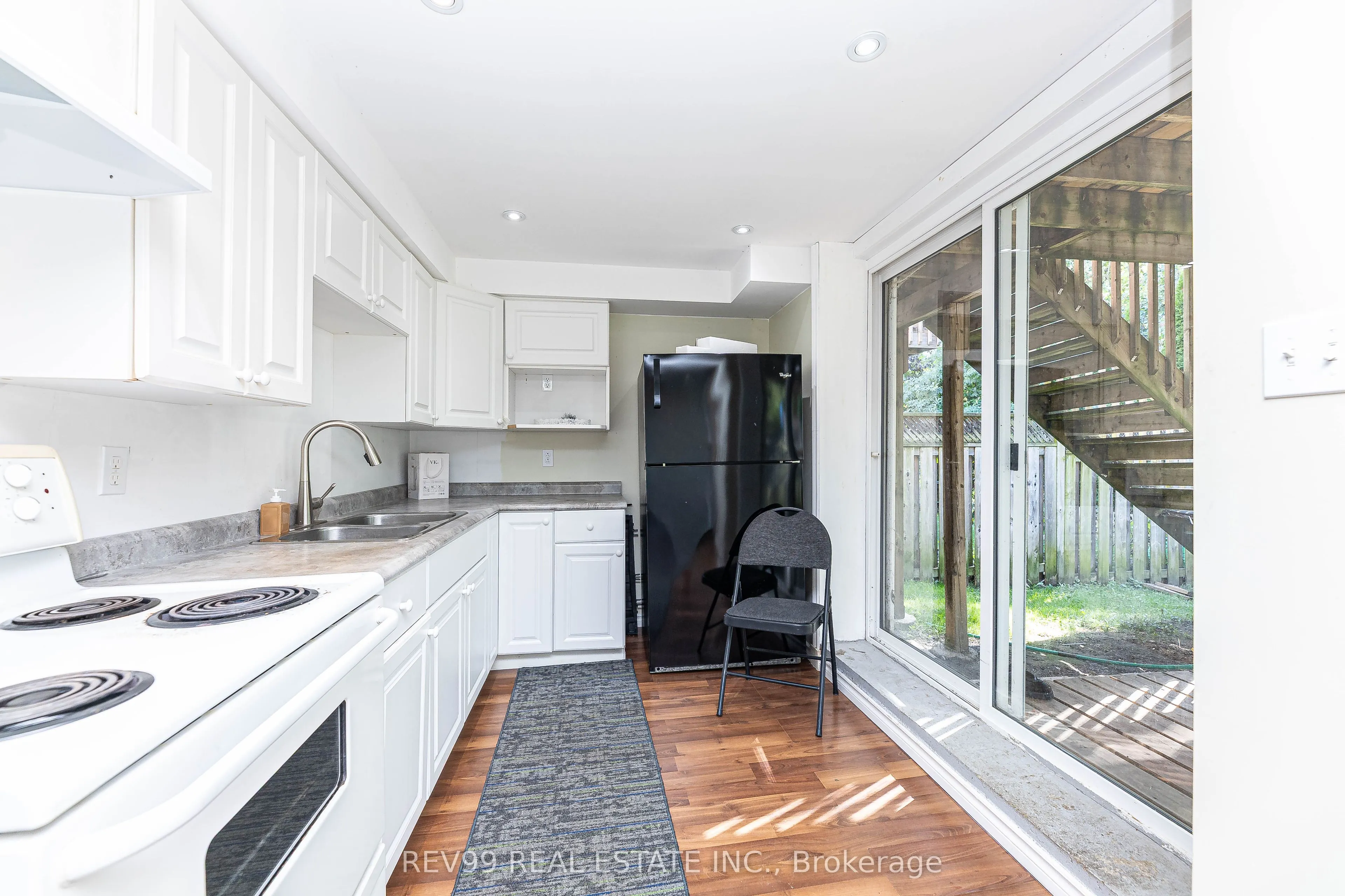 735 Brasswinds Trail