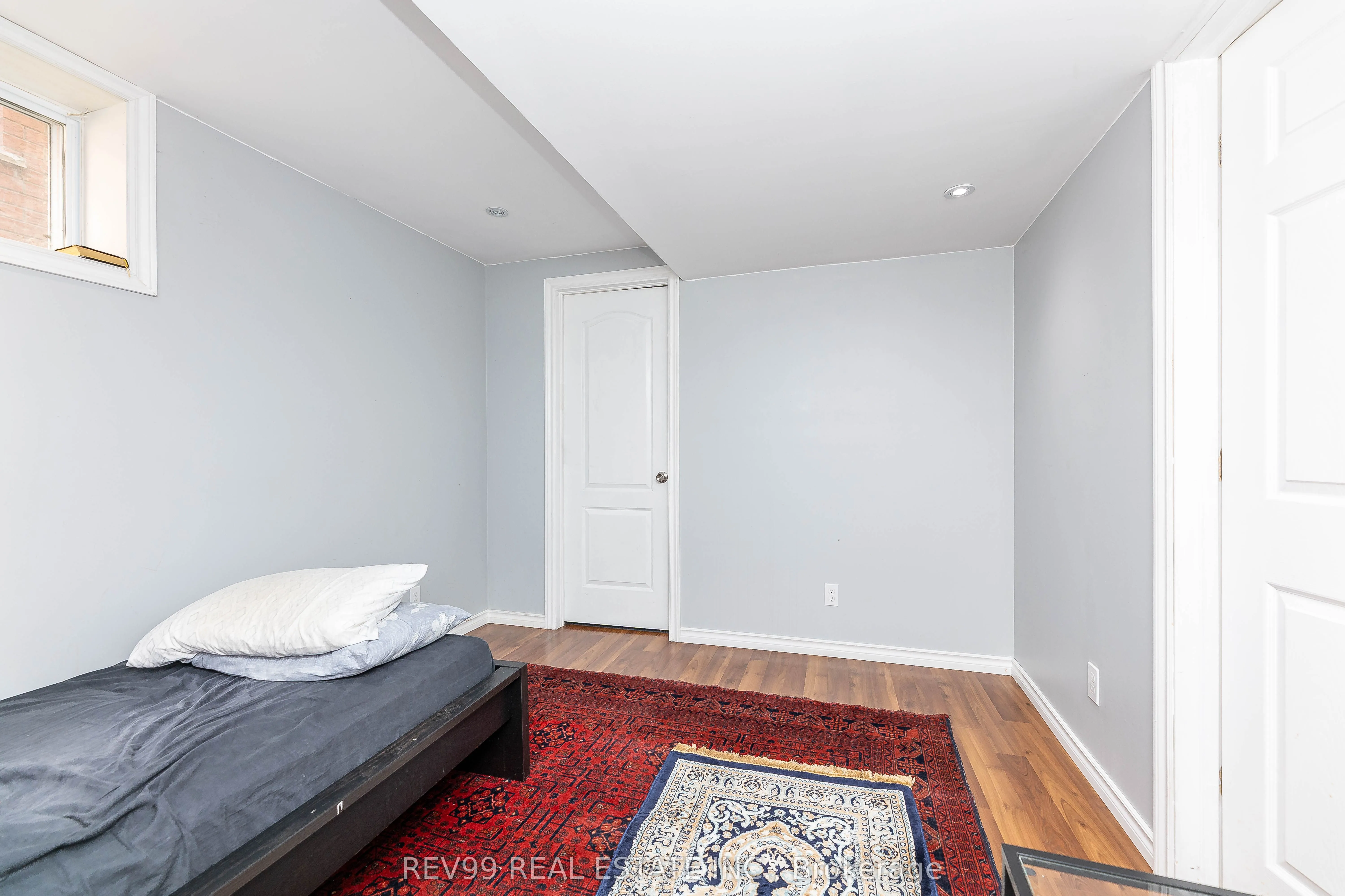 735 Brasswinds Trail