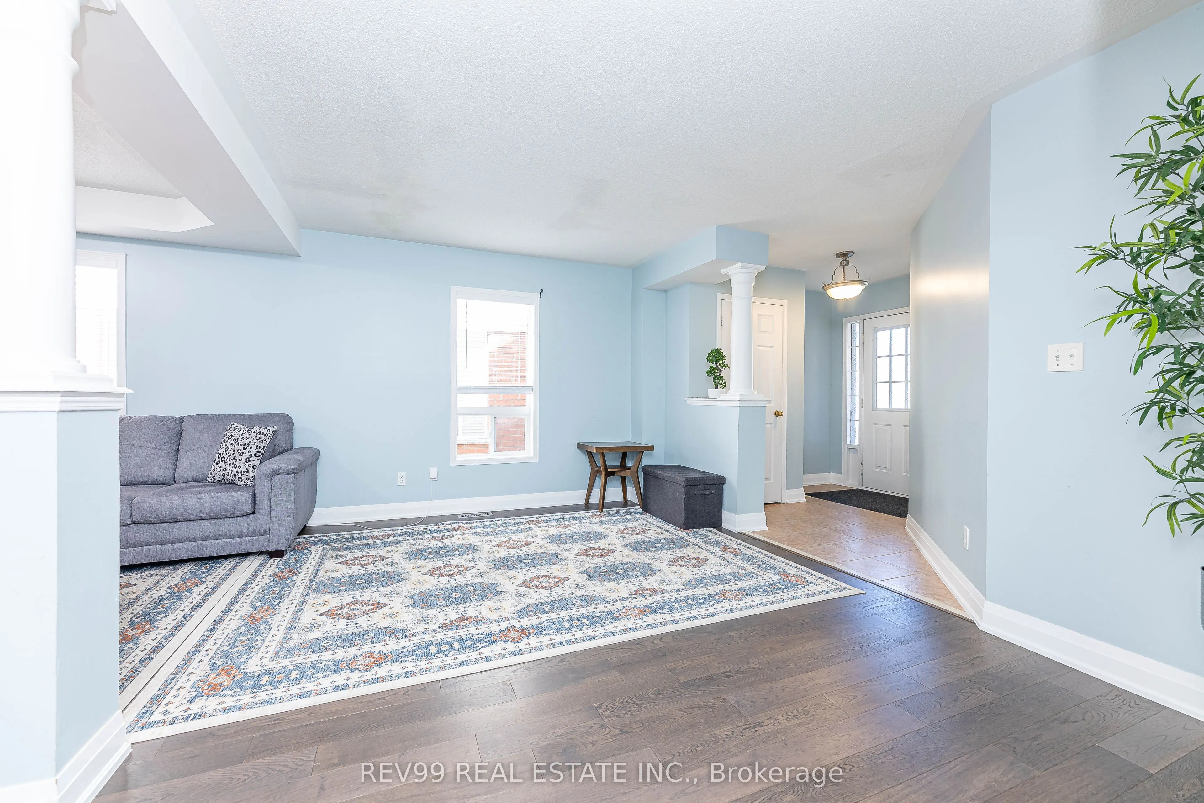 735 Brasswinds Trail