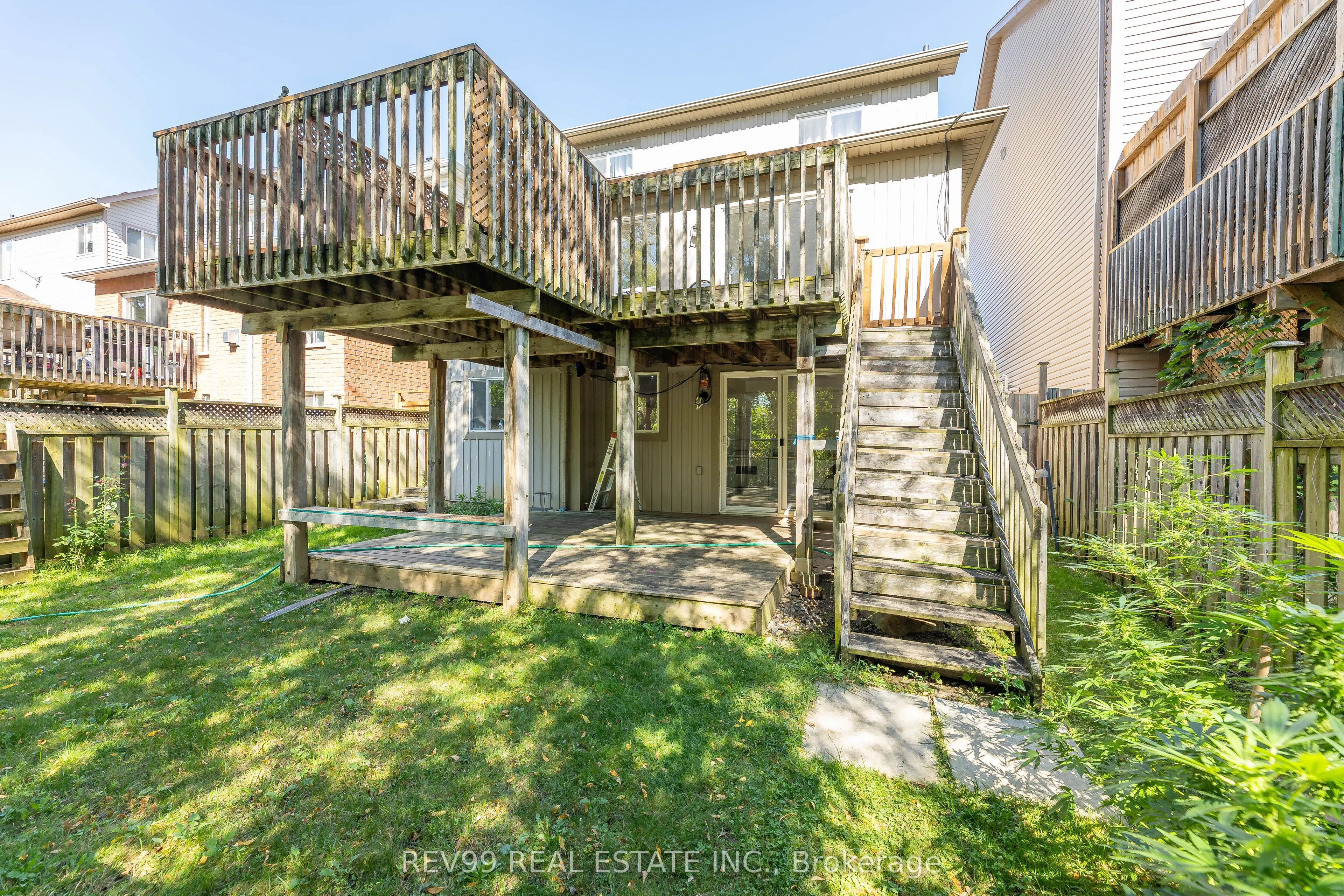 735 Brasswinds Trail