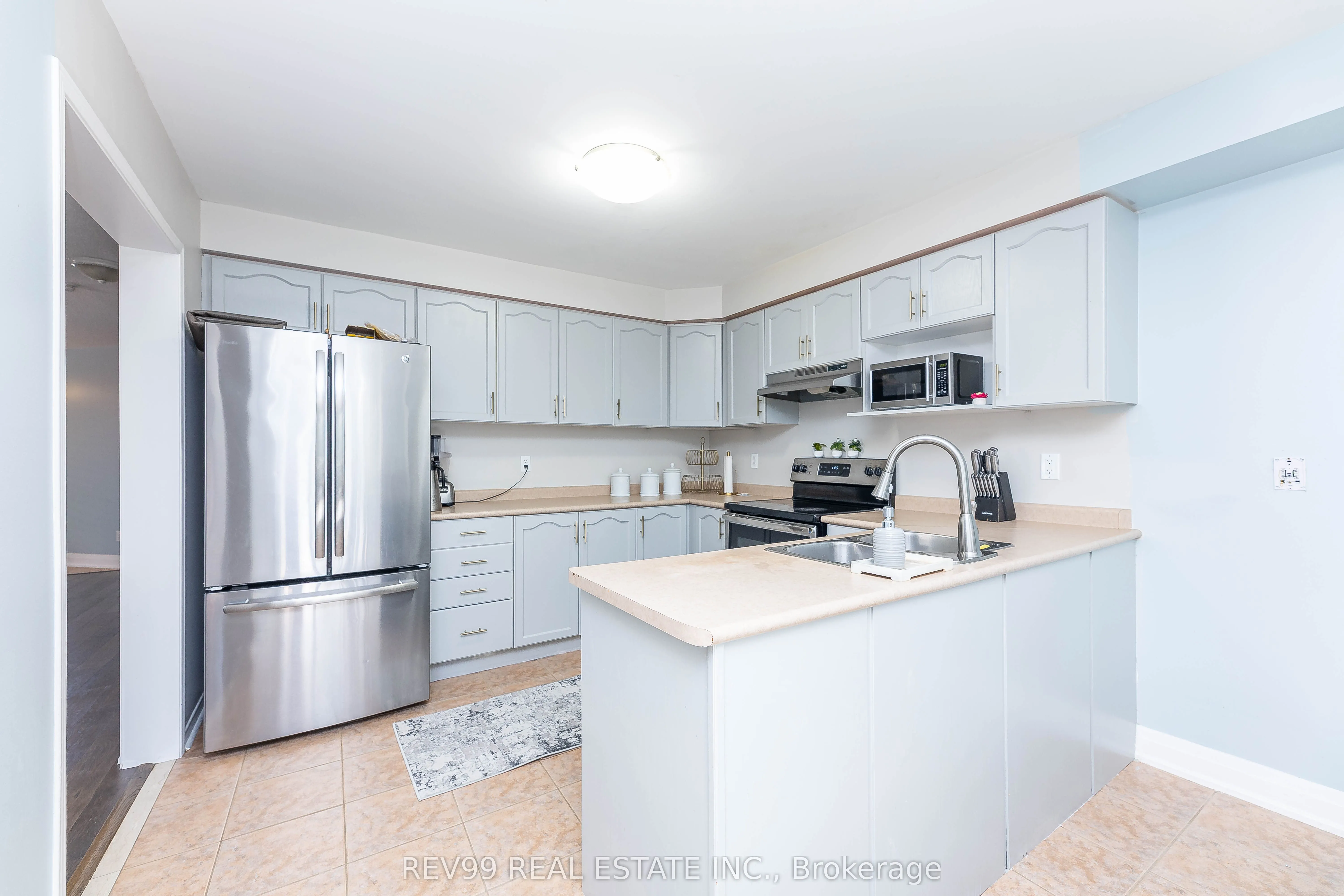 735 Brasswinds Trail