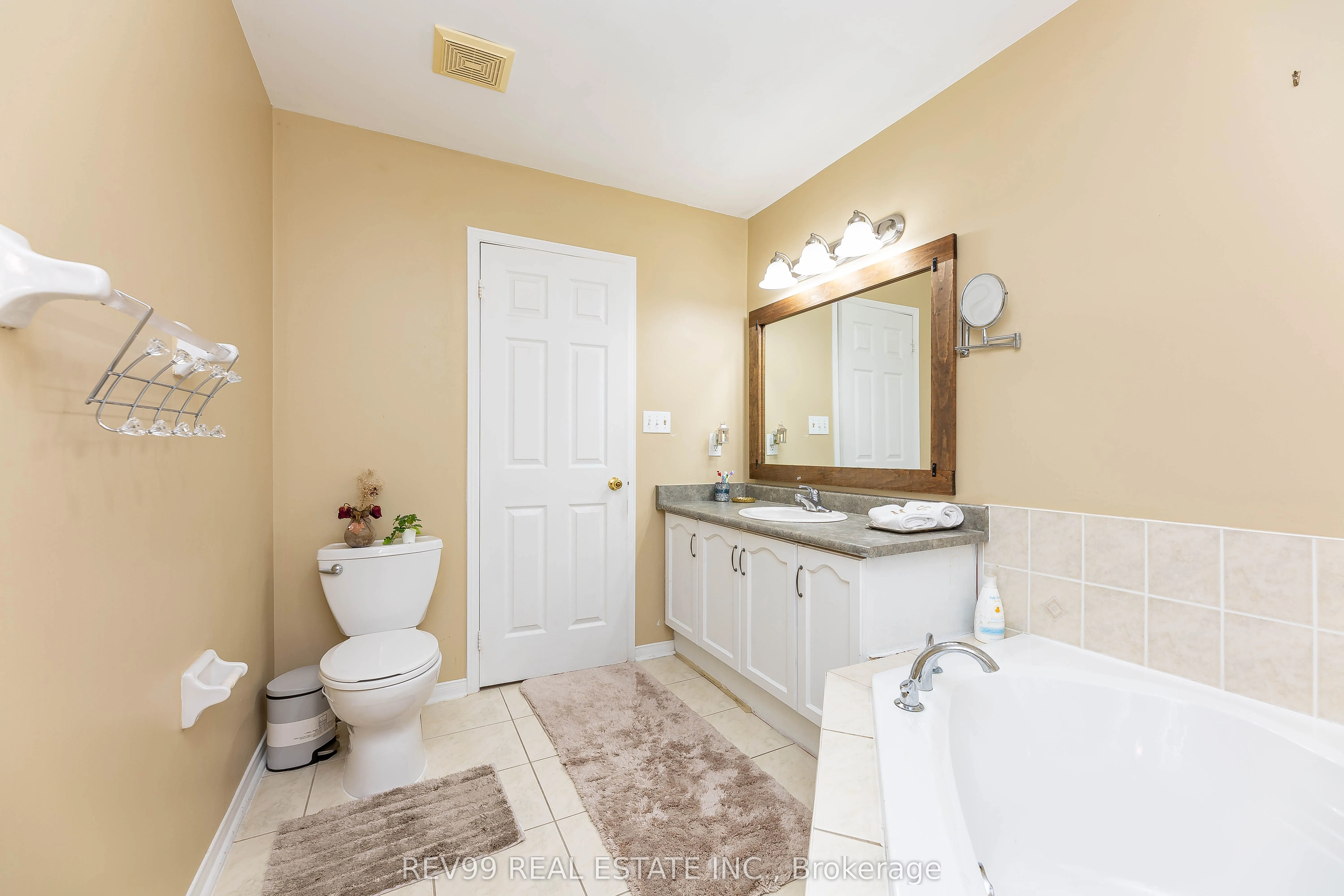 735 Brasswinds Trail