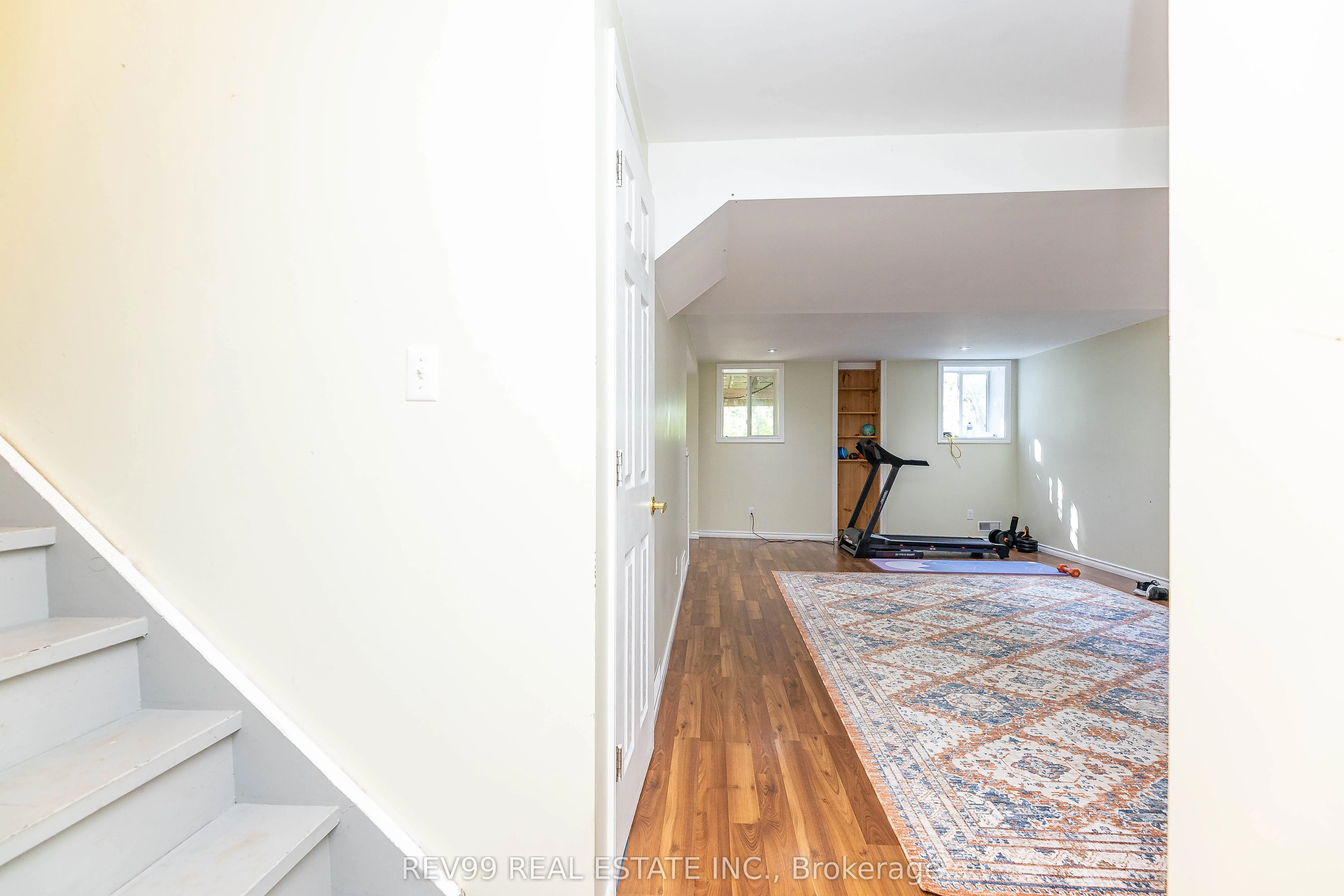 735 Brasswinds Trail