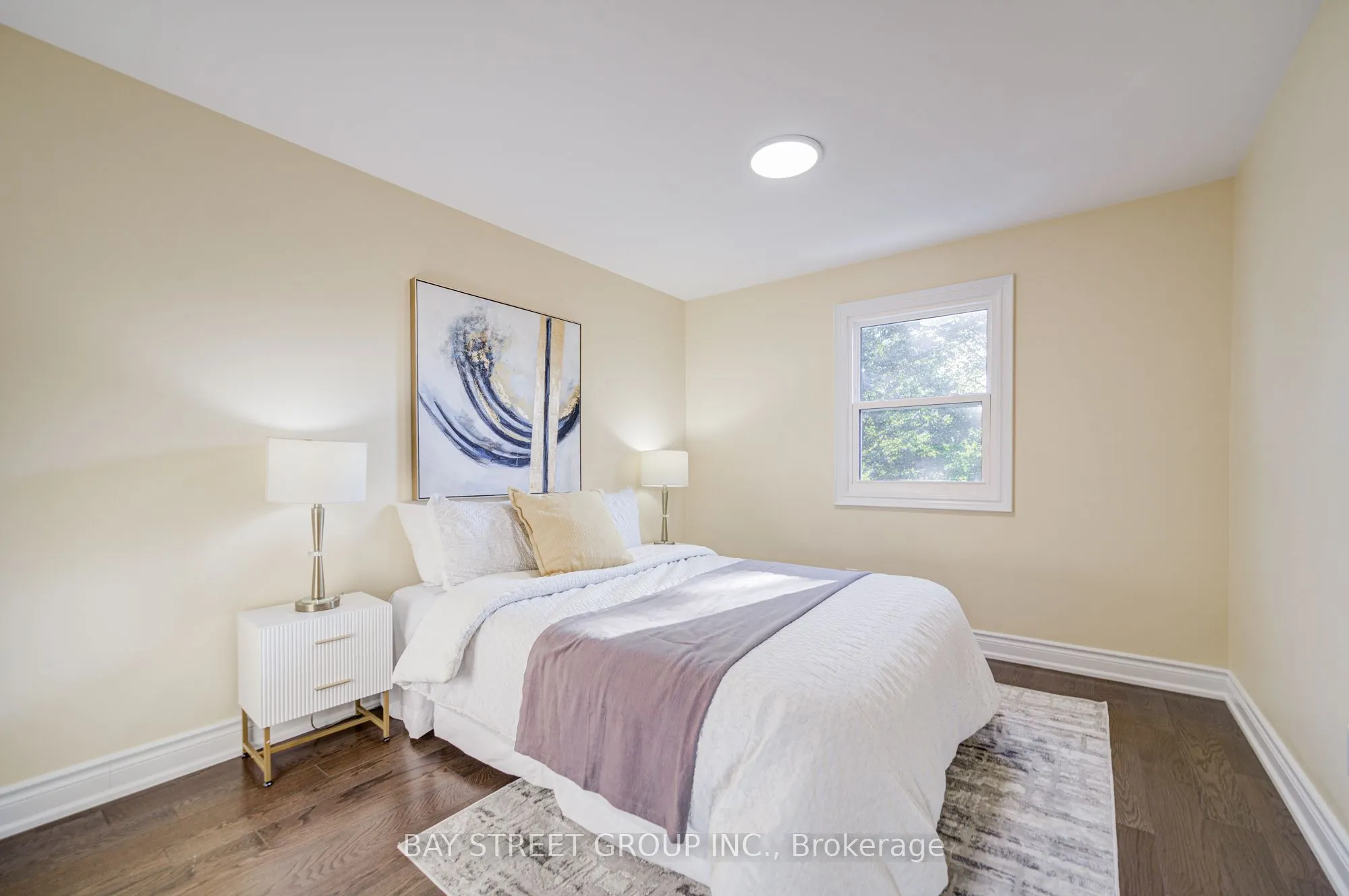 107 Enchanted Hills Crescent