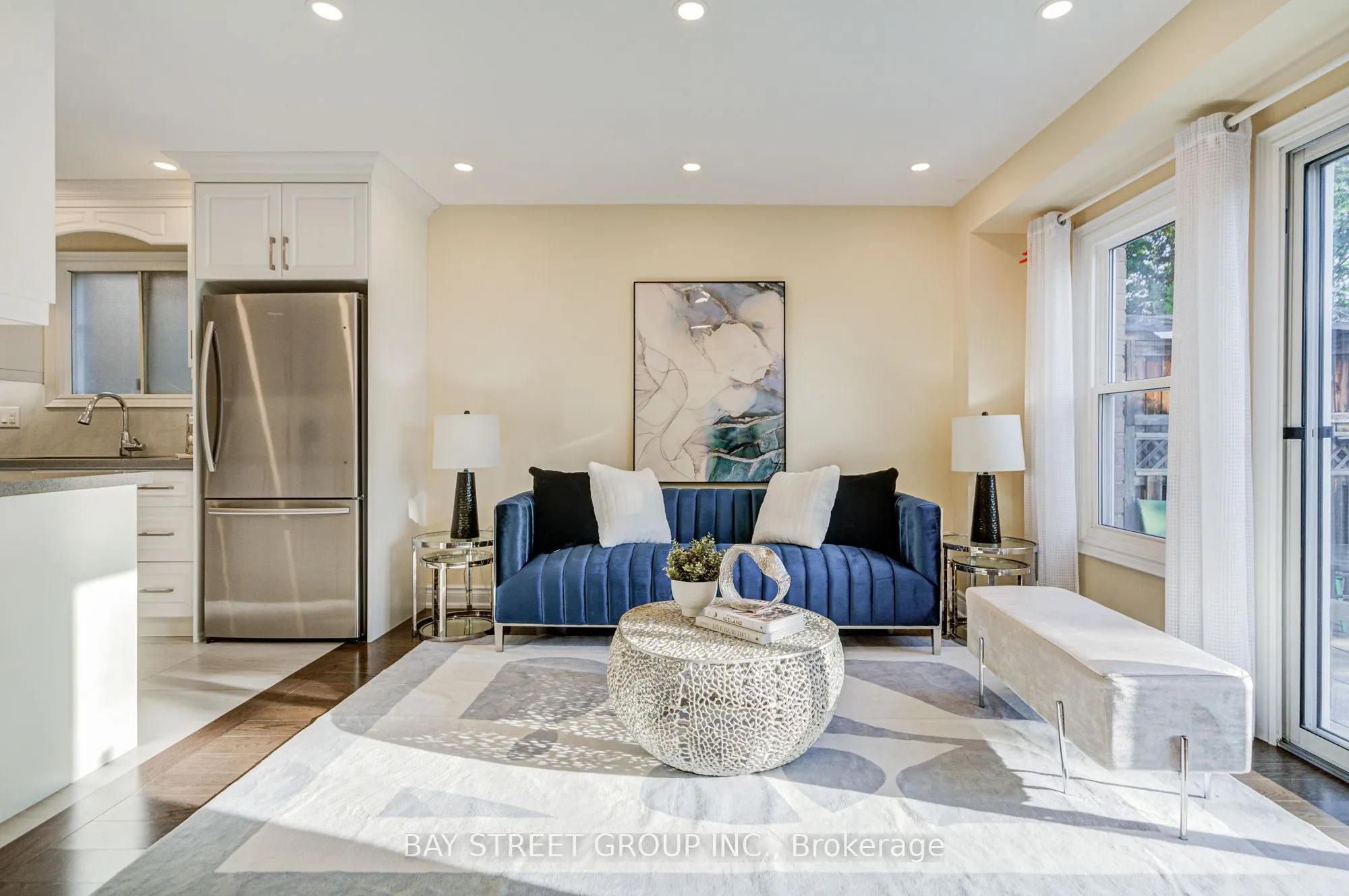 107 Enchanted Hills Crescent