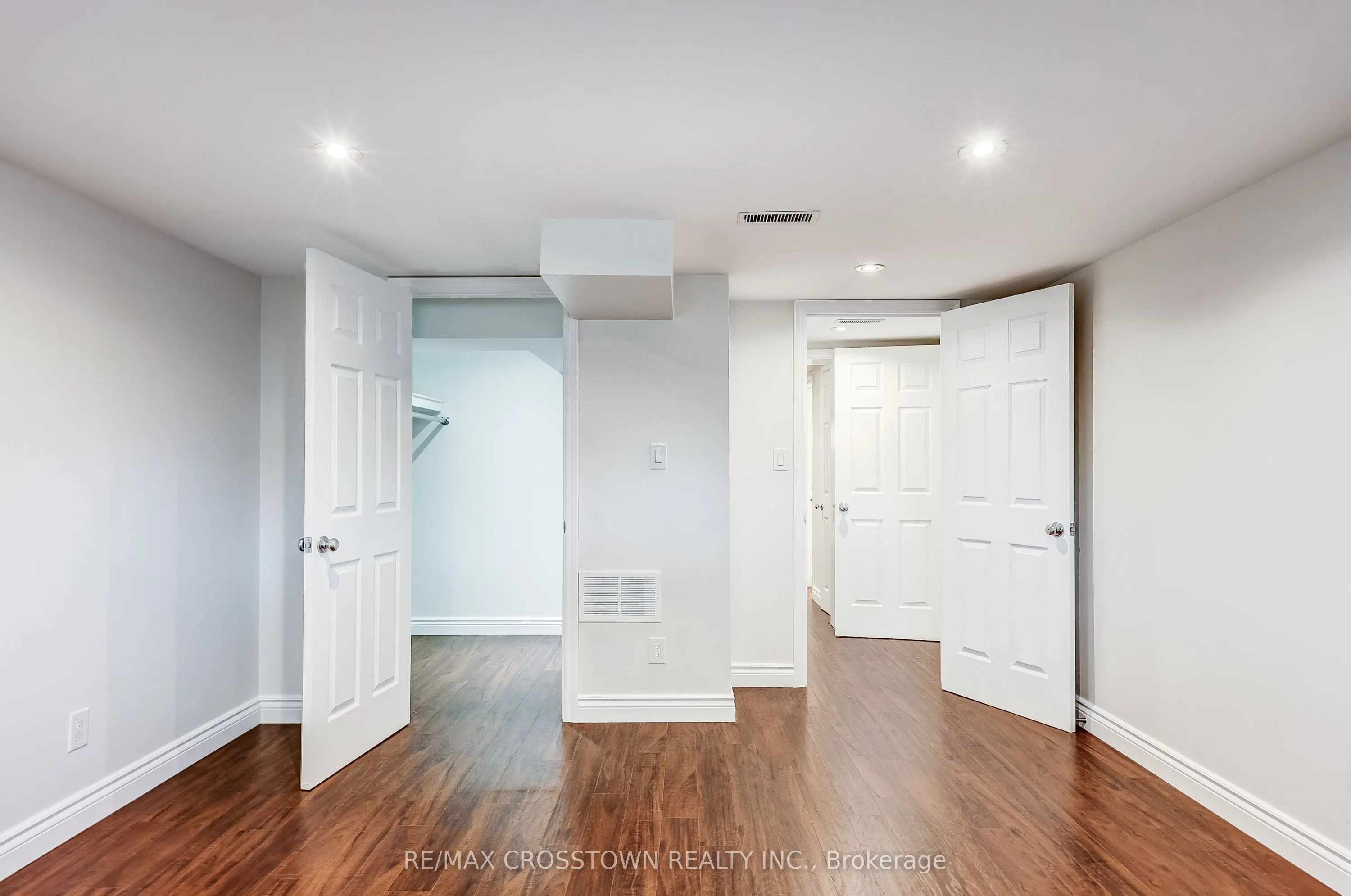 38 Dignam Court