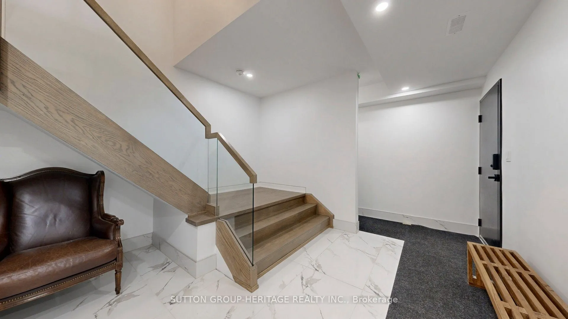 1459 Old Forest Road