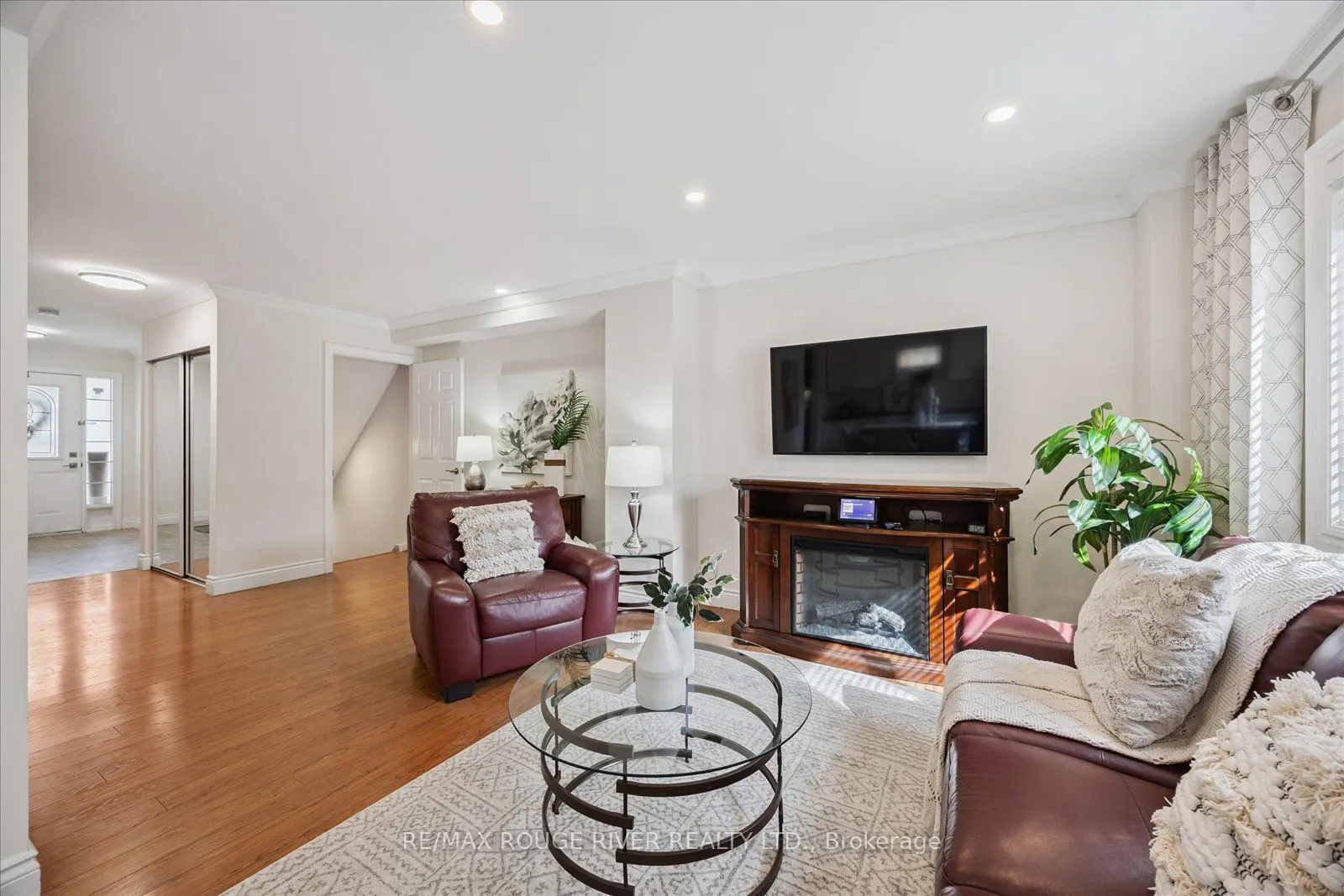 17 Wallace Drive