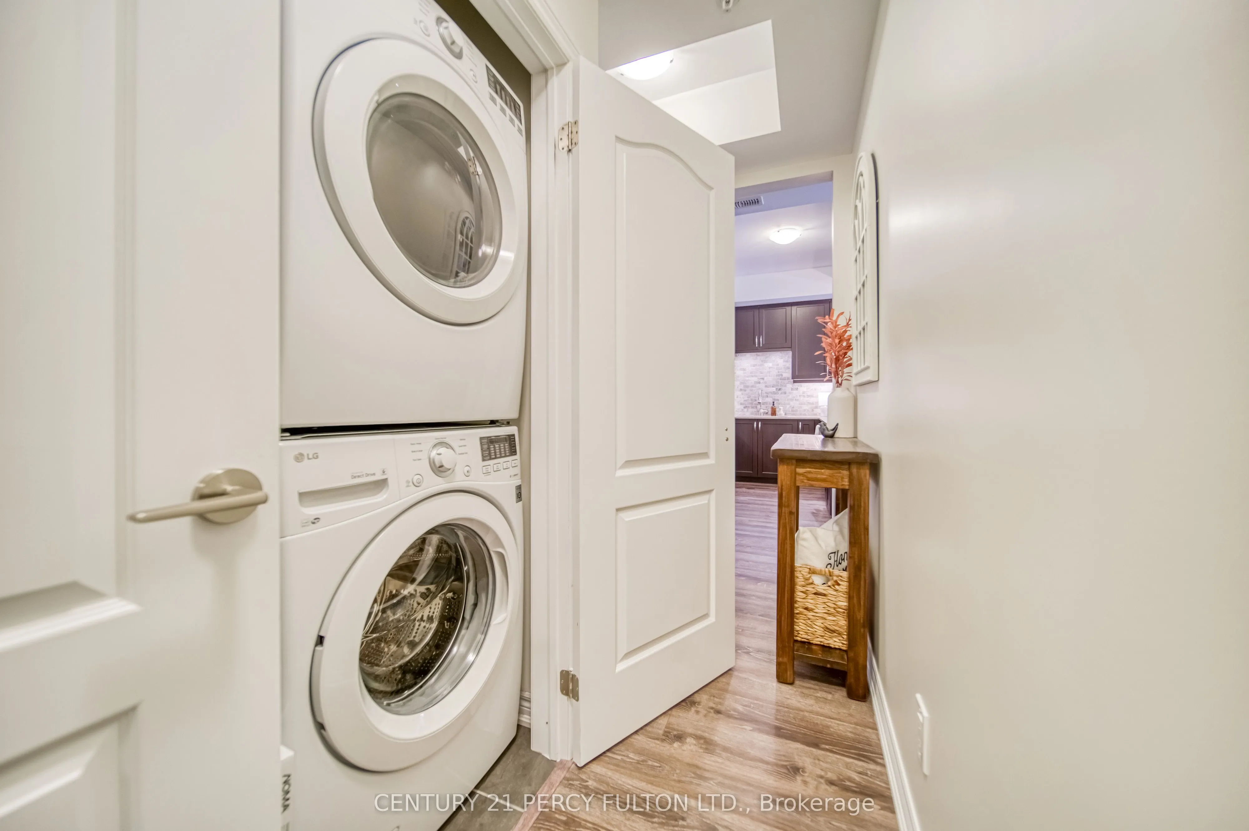 660 Gordon Street, #302