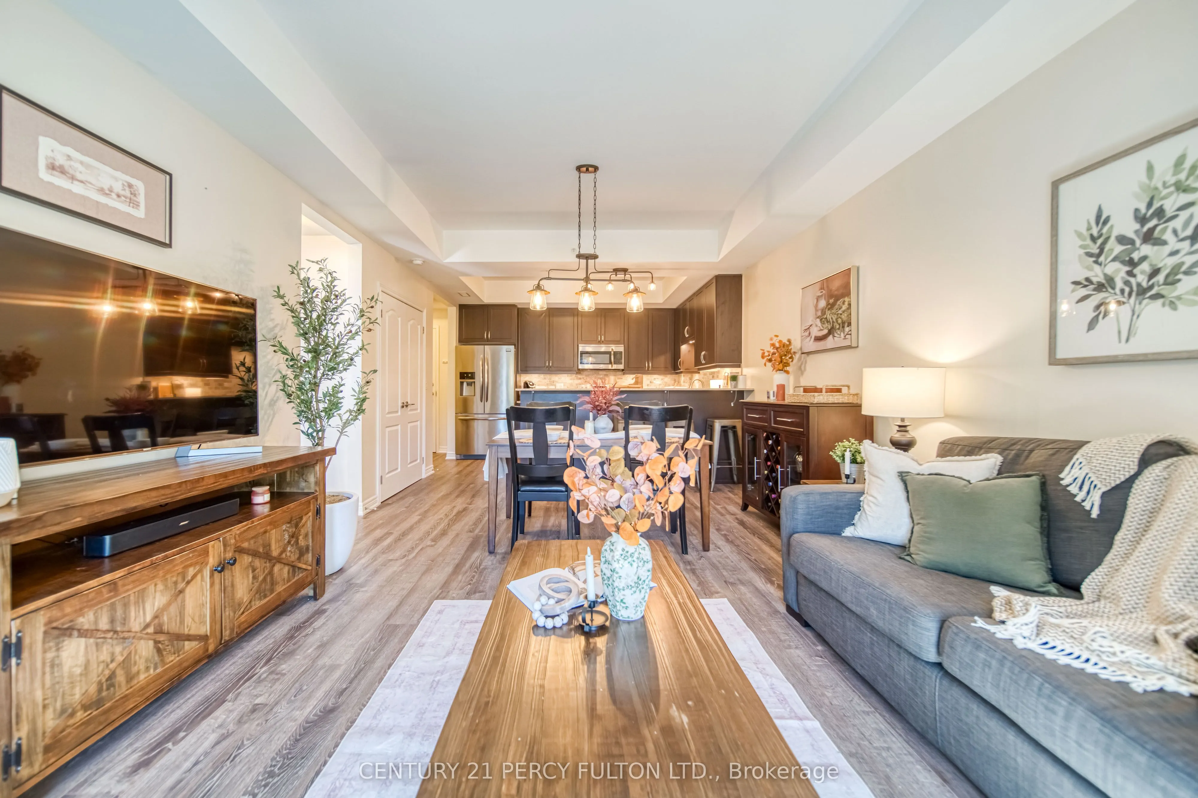 660 Gordon Street, #302
