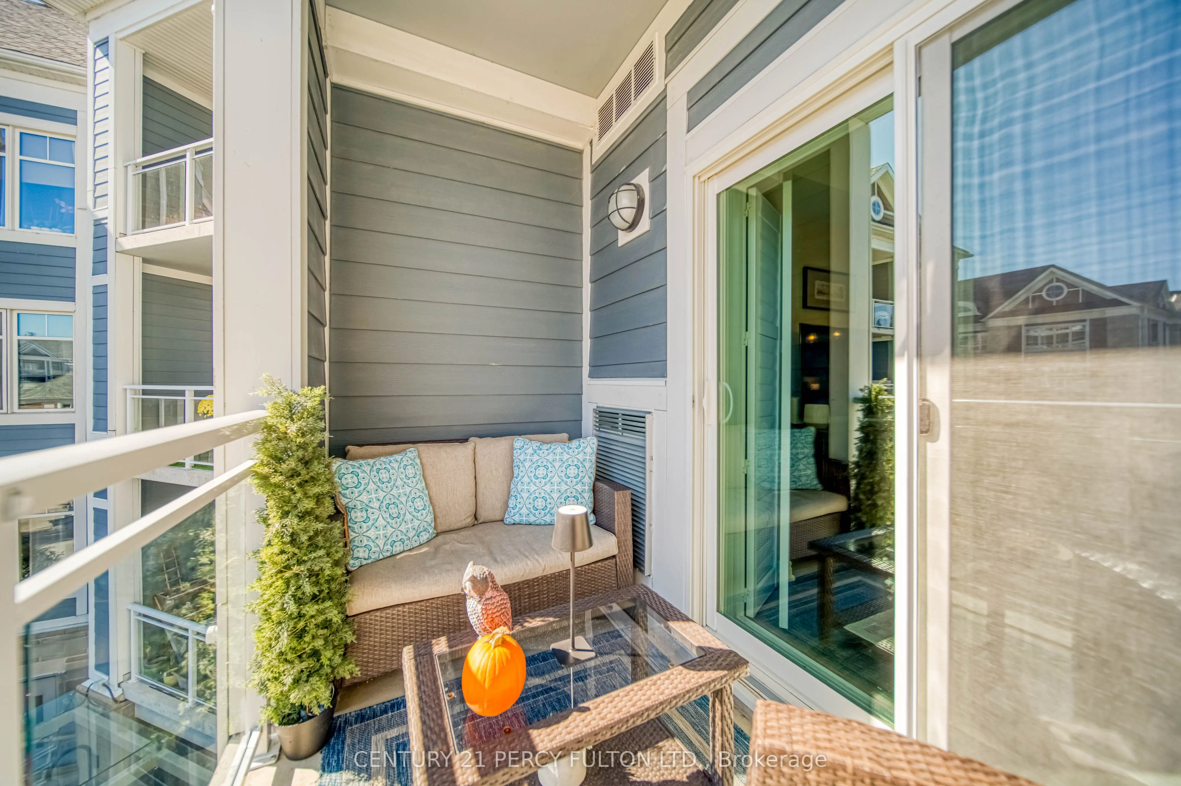 660 Gordon Street, #302