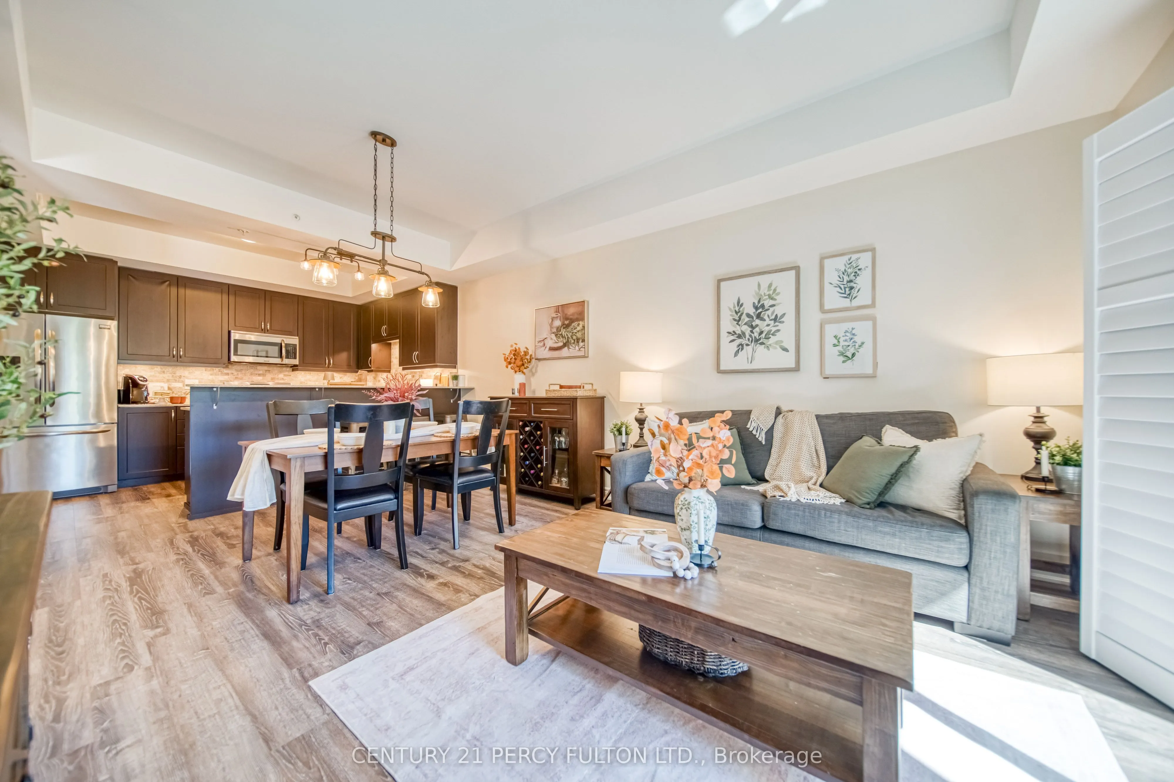 660 Gordon Street, #302