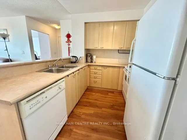 36 Lee Centre Drive, #2707