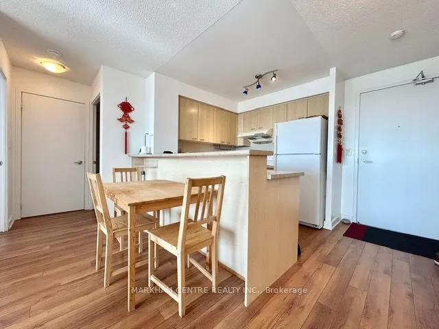 36 Lee Centre Drive, #2707