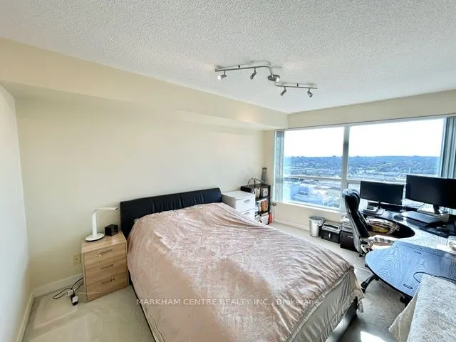 36 Lee Centre Drive, #2707
