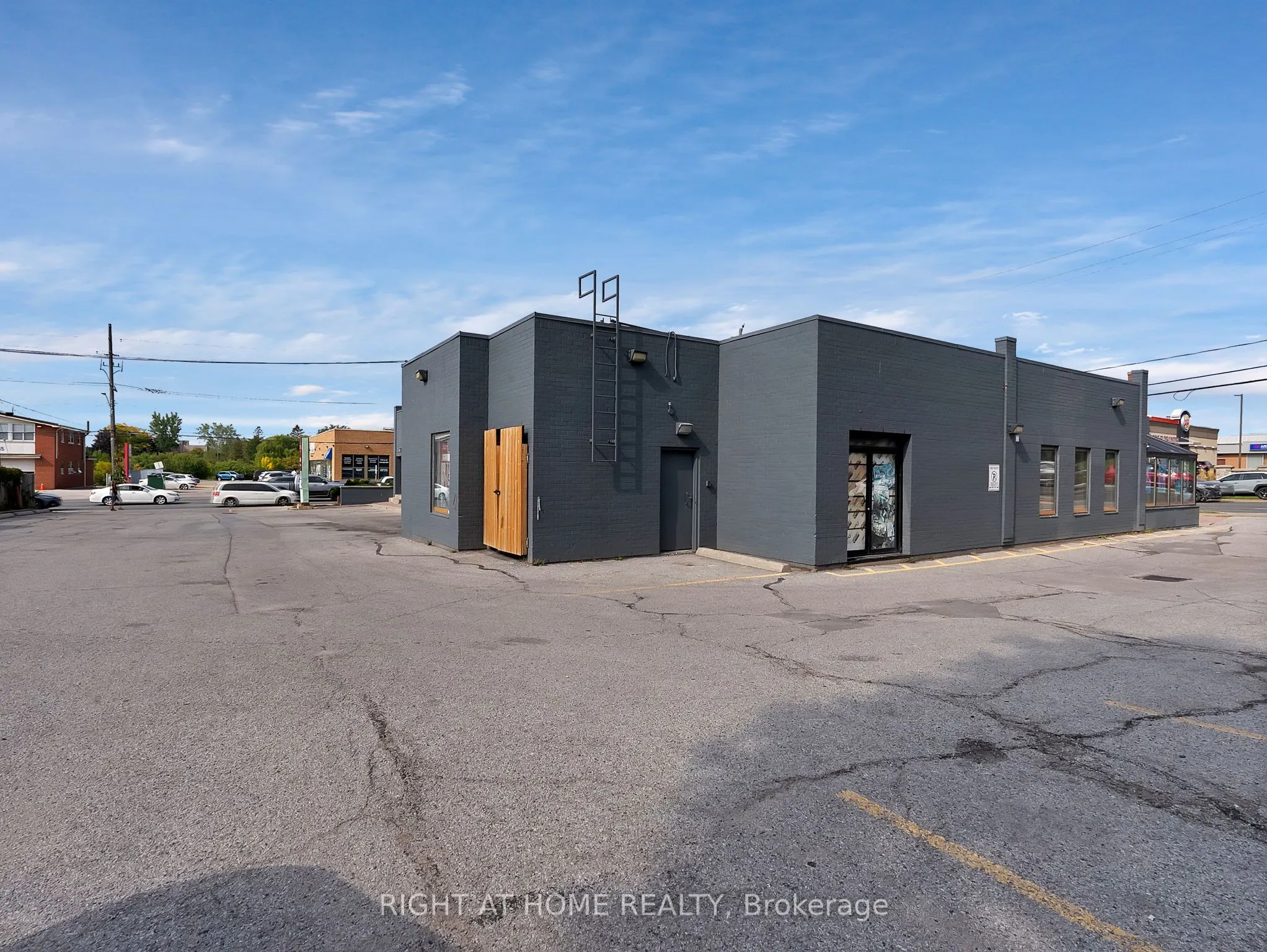 1601 Birchmount Road, #4
