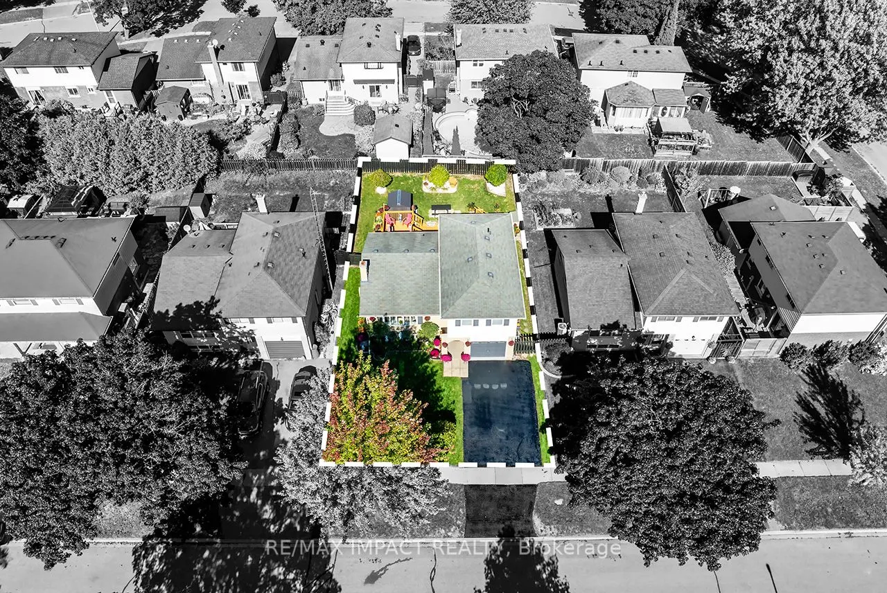 30 Hetherington Drive