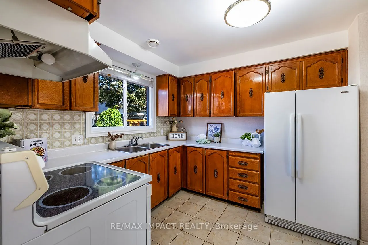 30 Hetherington Drive