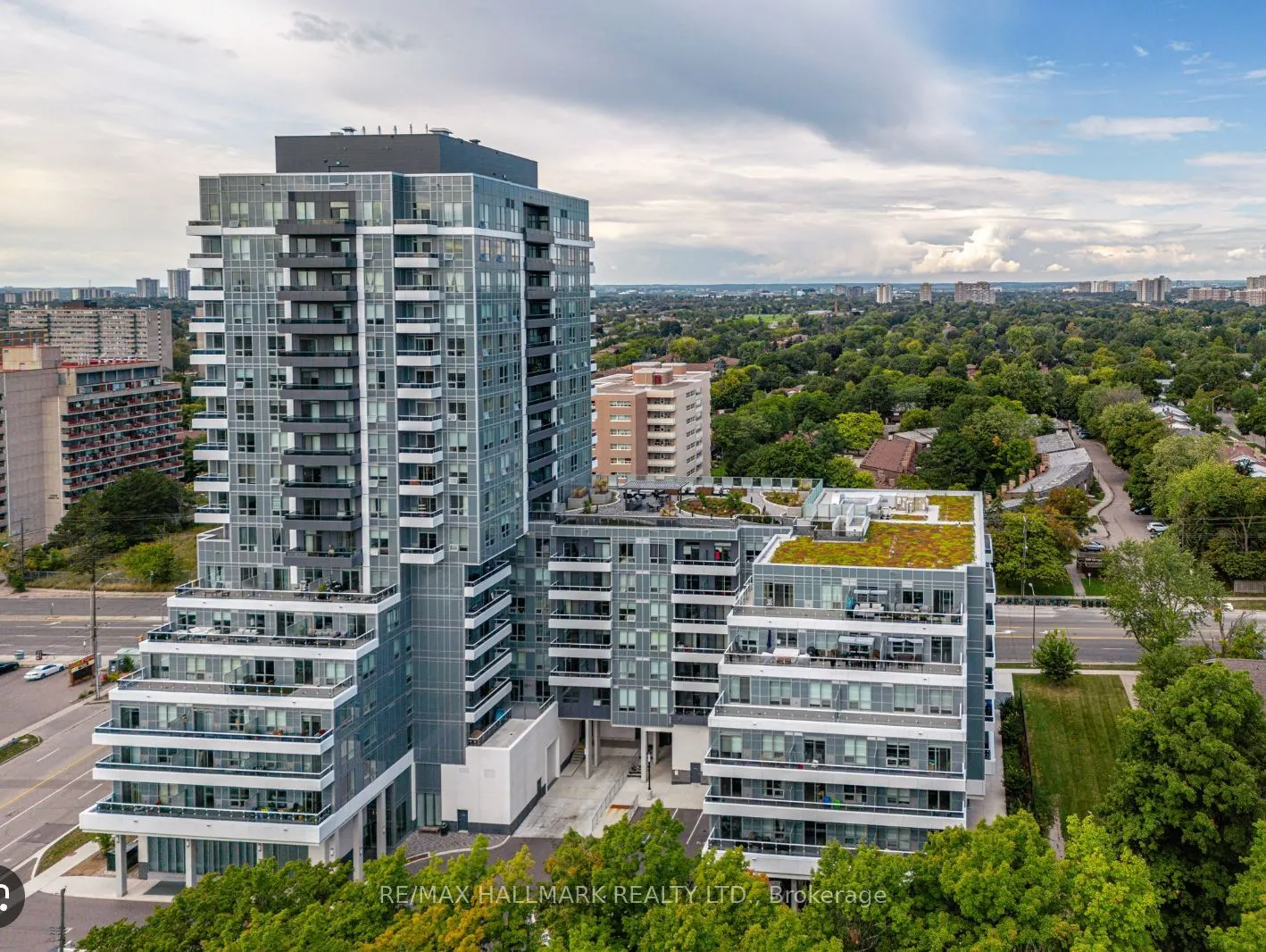 3121 Sheppard Avenue E, #303