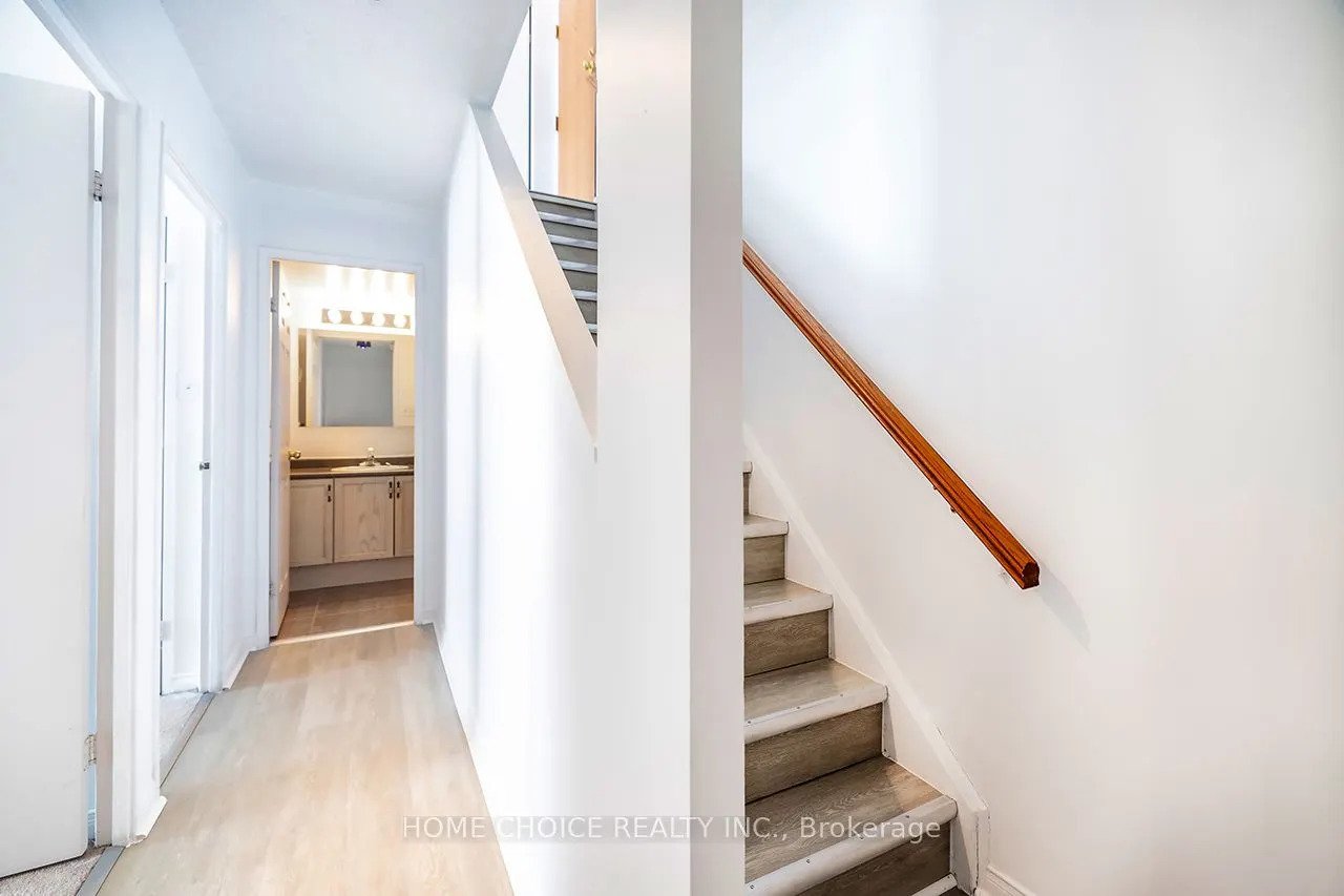 454 Centre Street, #412
