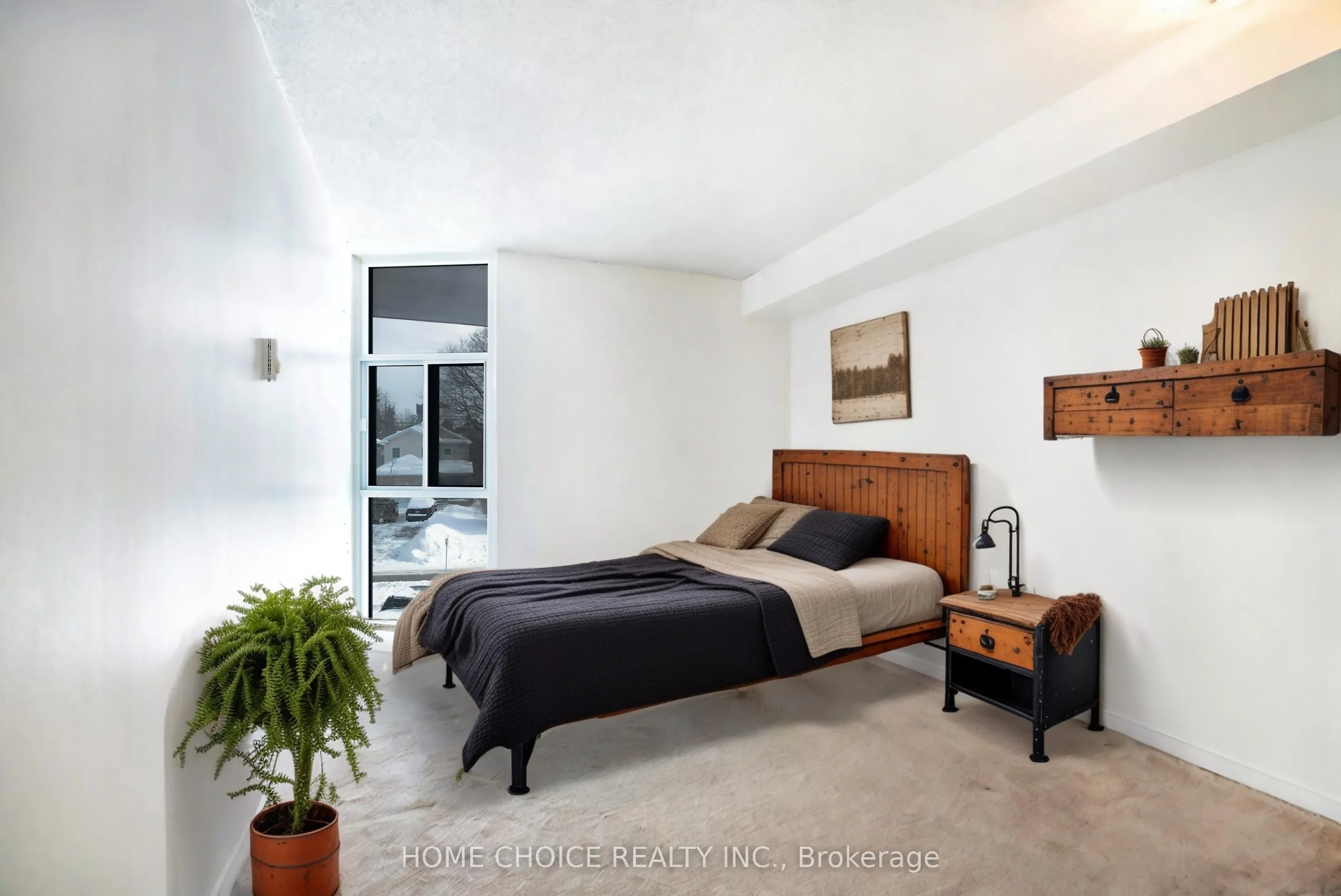 454 Centre Street, #412