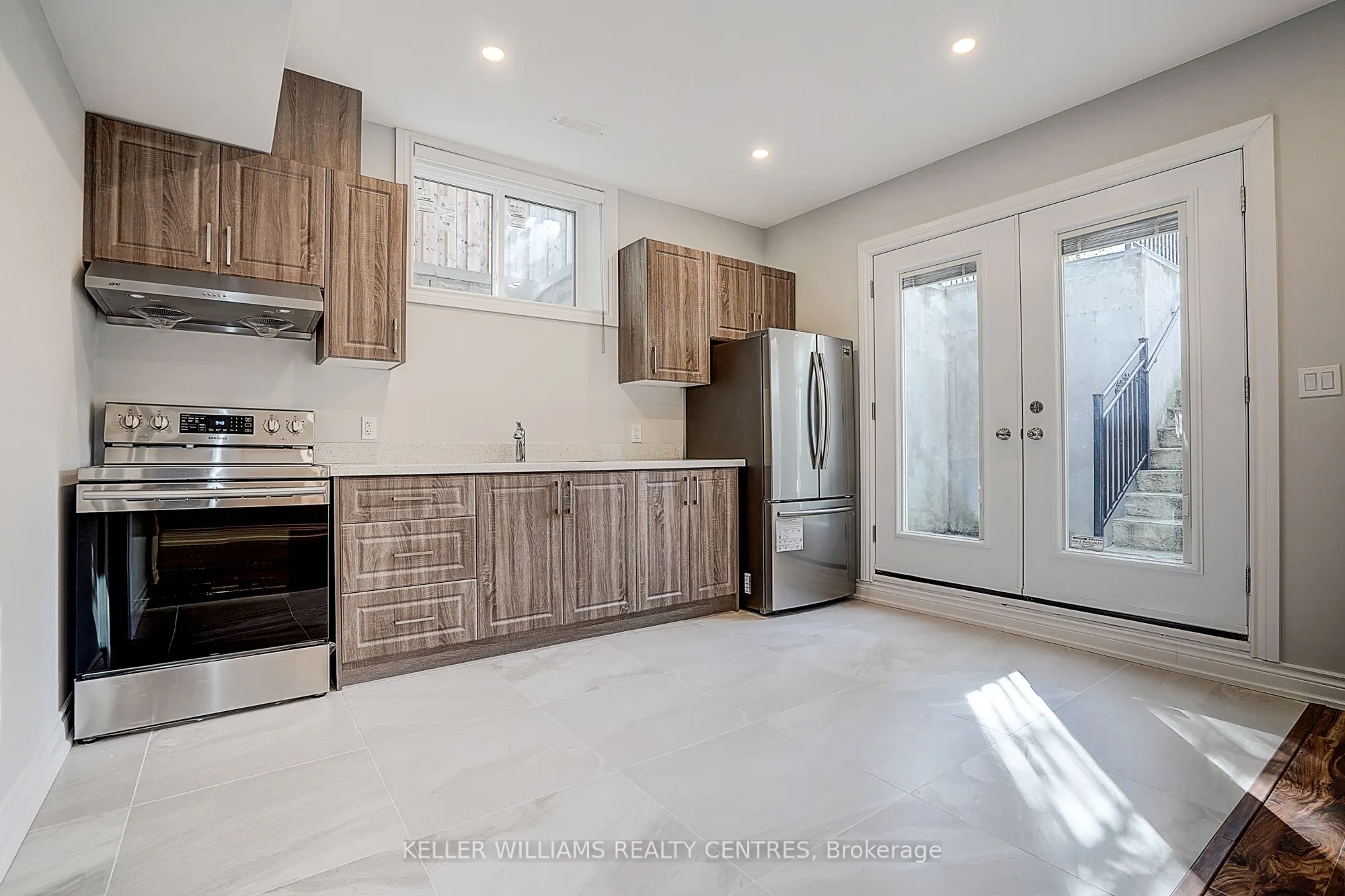 84 Westcroft Drive