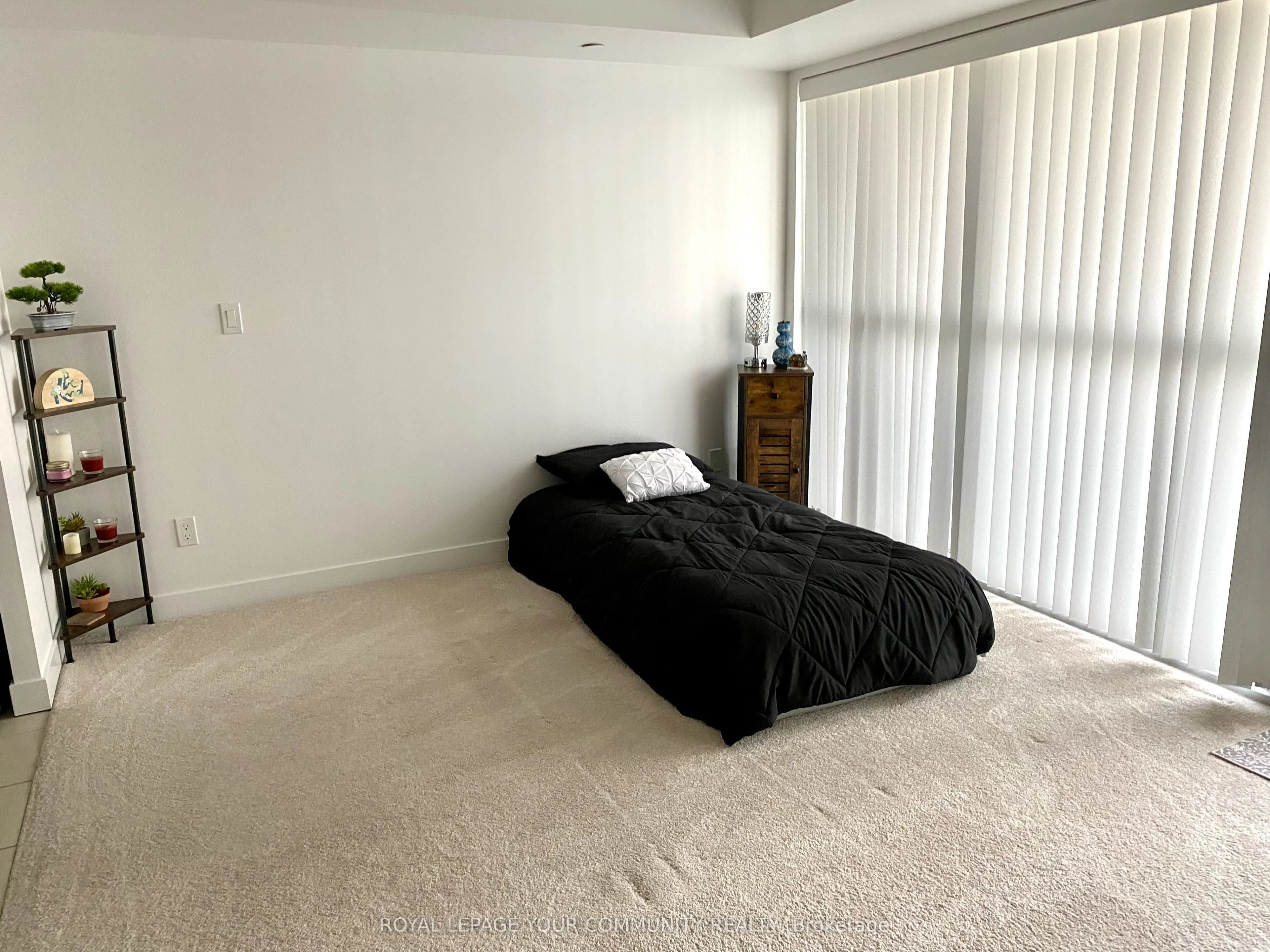 8 Trent Avenue, #525