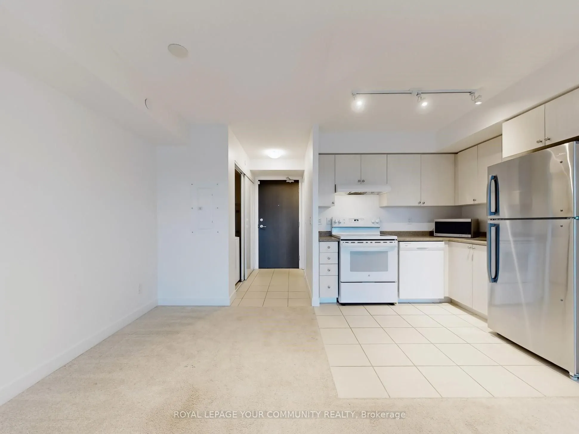 8 Trent Avenue, #525