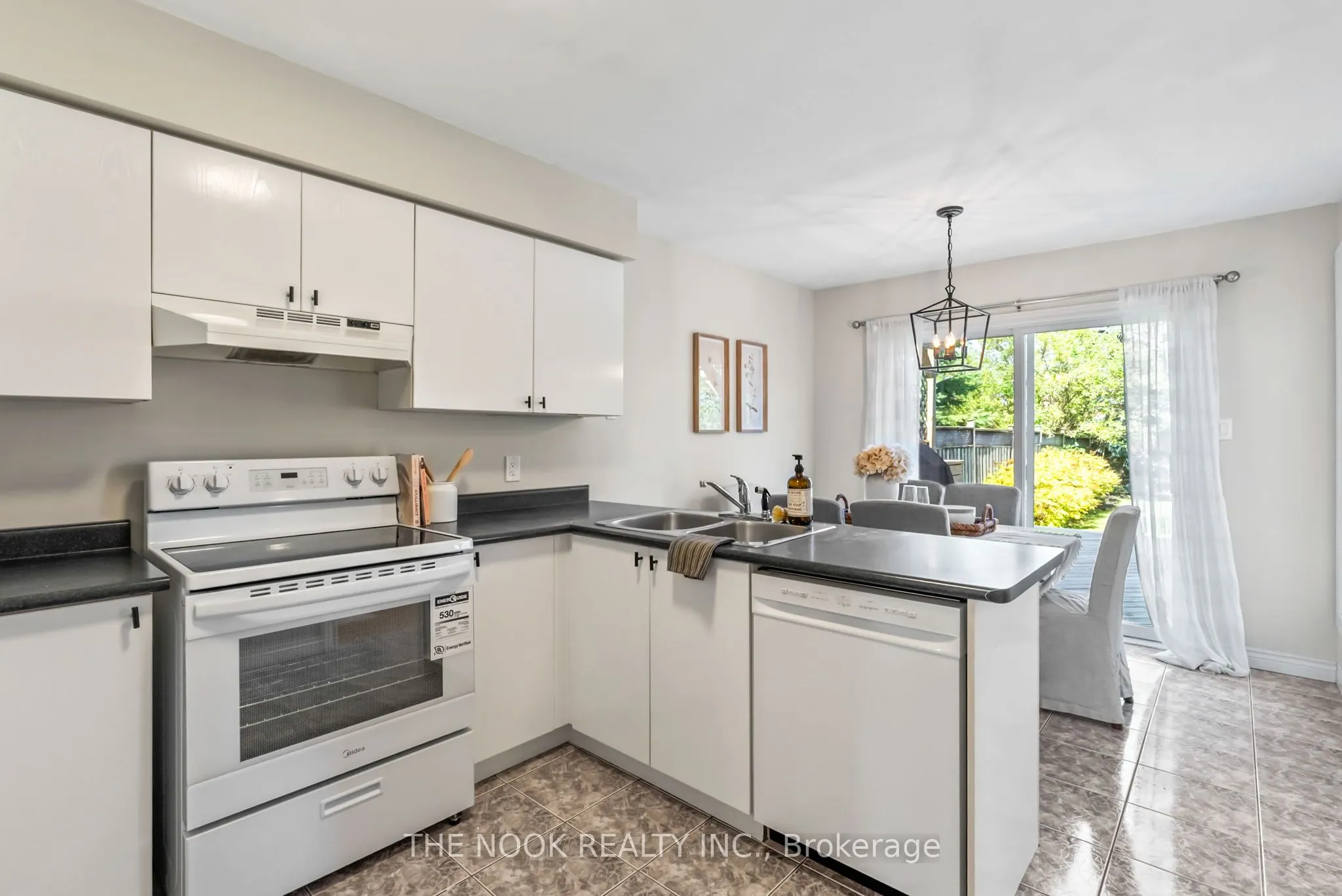 4 Hearthstone Crescent