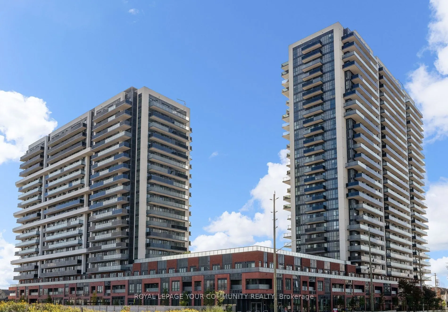 2545 Simcoe Street, #1032