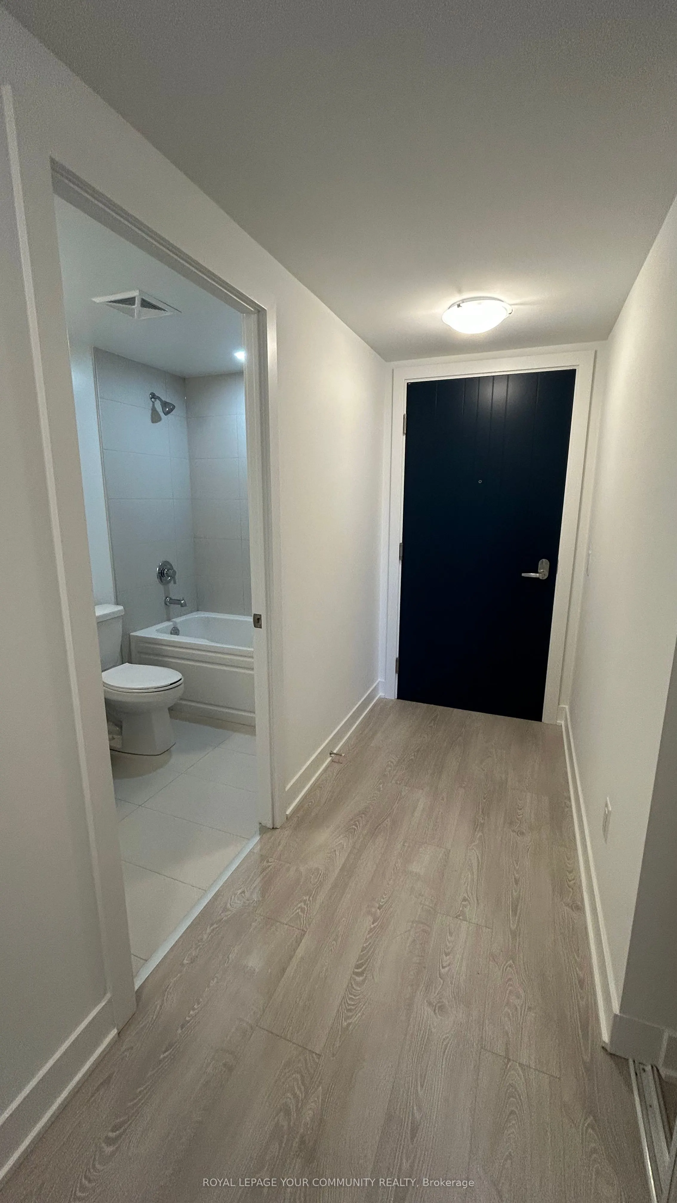 2545 Simcoe Street, #1032