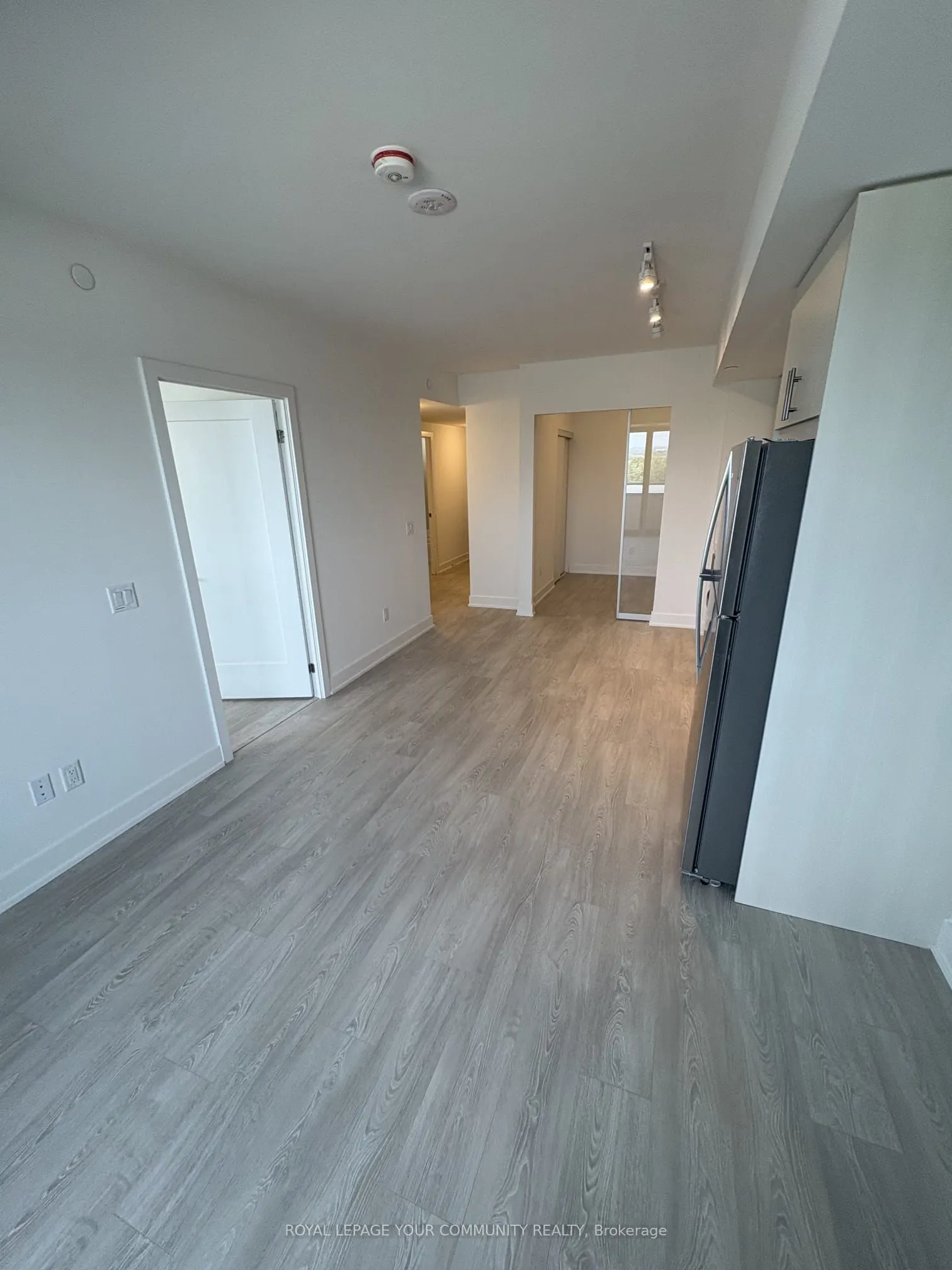2545 Simcoe Street, #1032