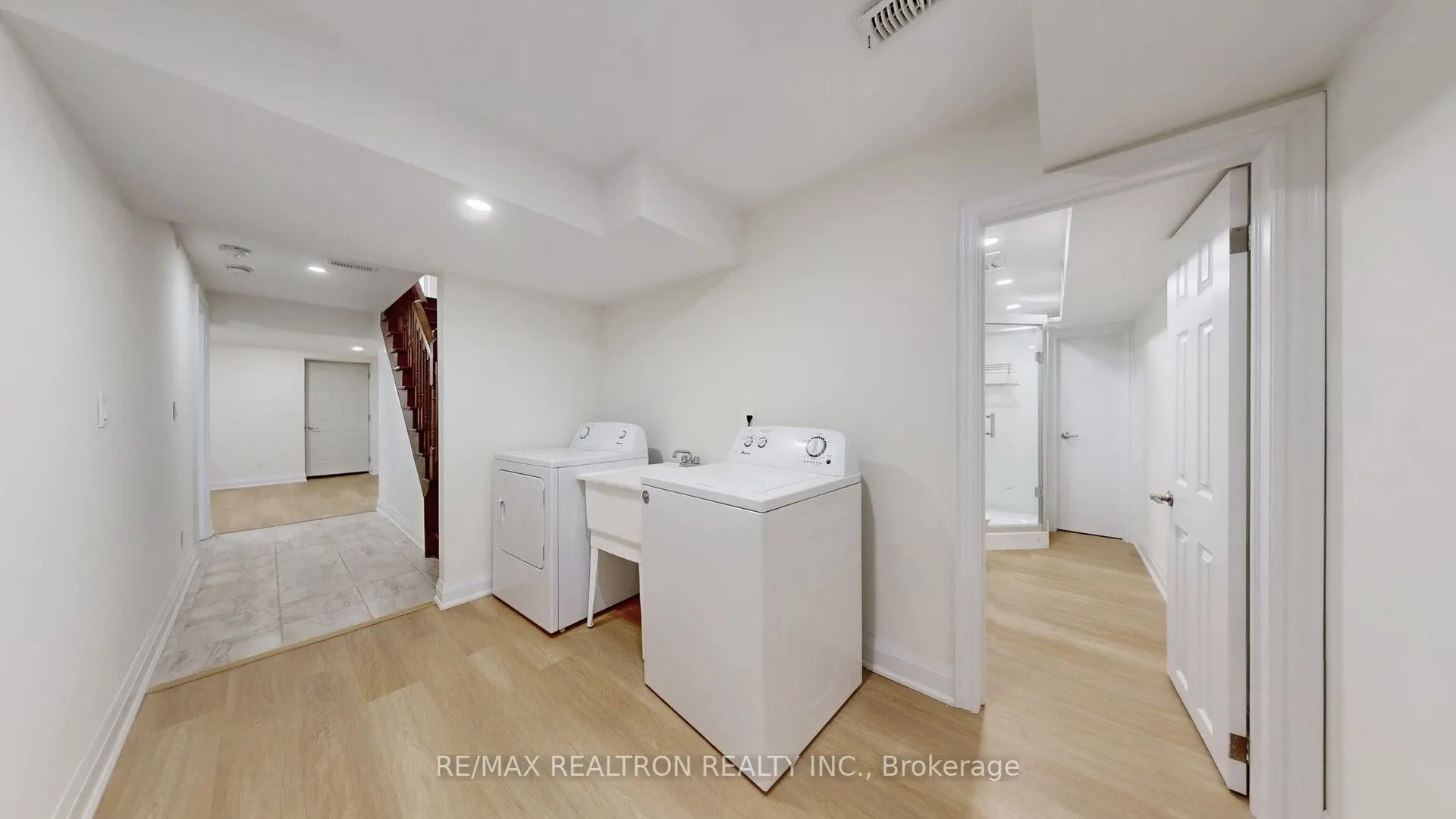 8 Culloden Court