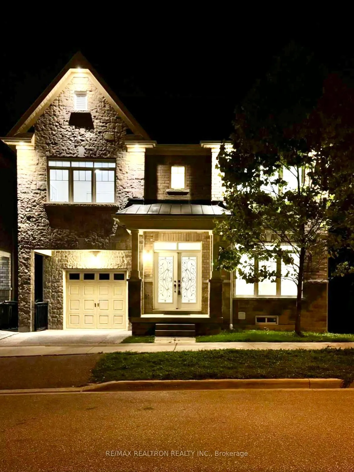 8 Culloden Court