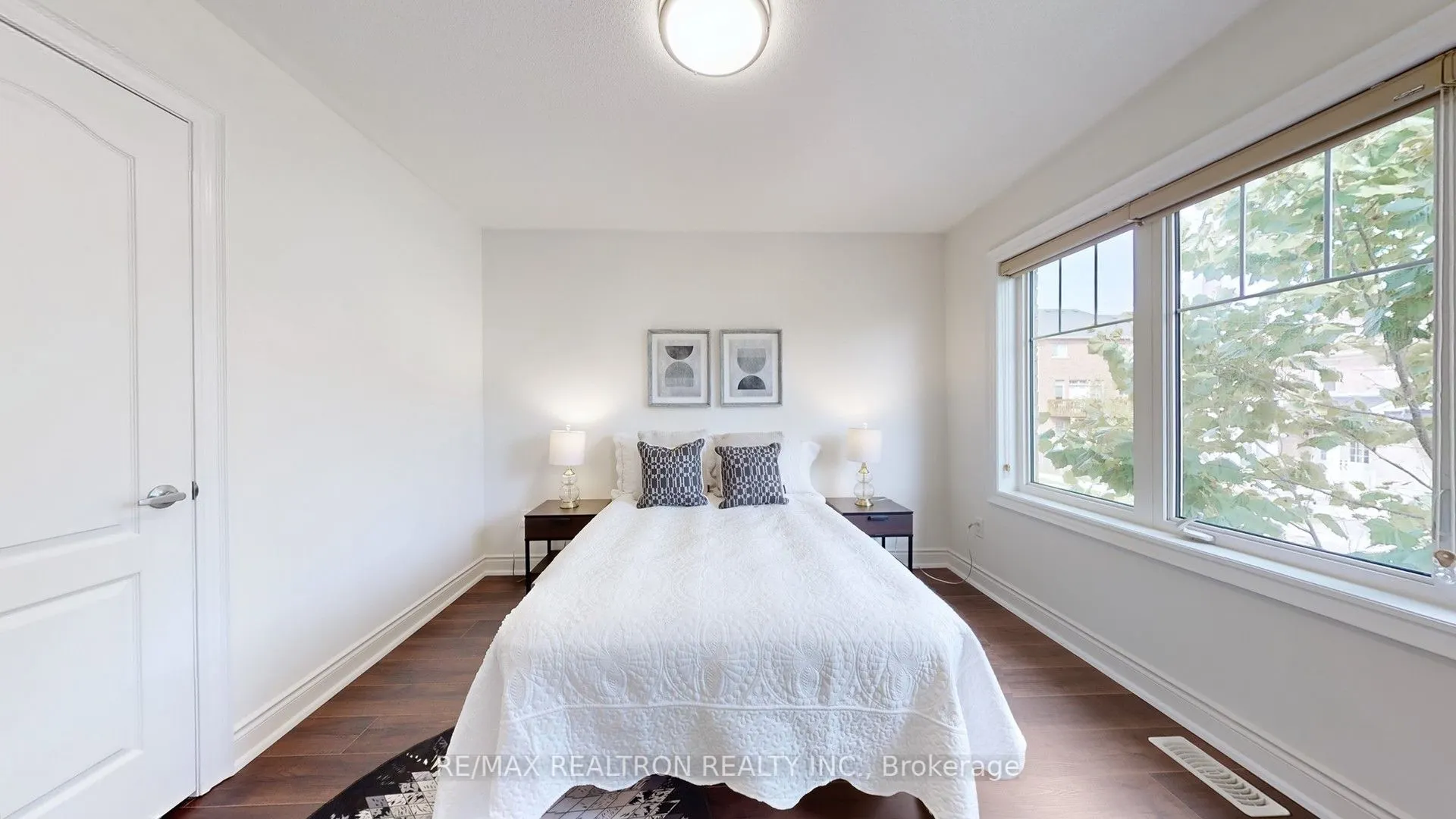 8 Culloden Court