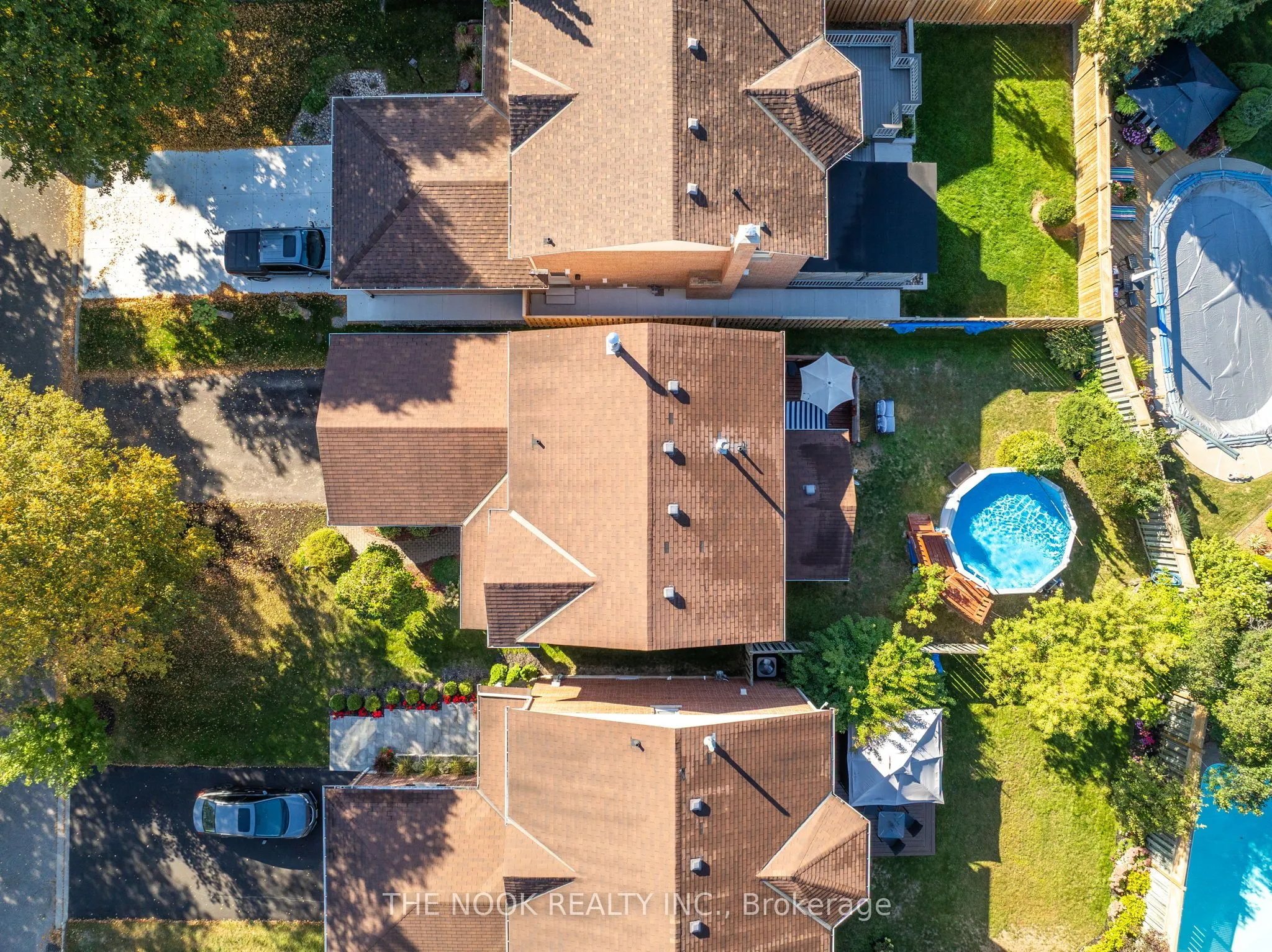 1090 Benton Crescent