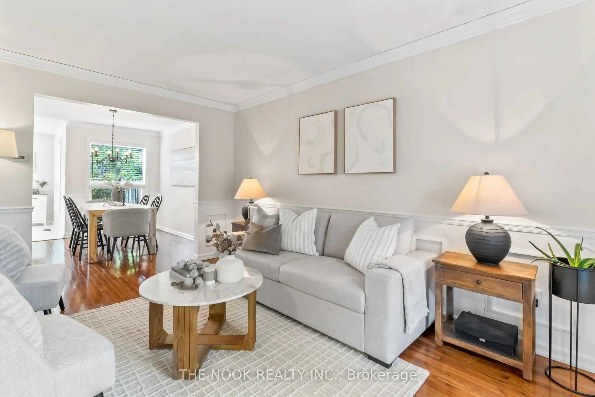 1090 Benton Crescent