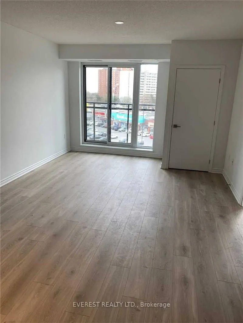 1 Falaise Road, #521