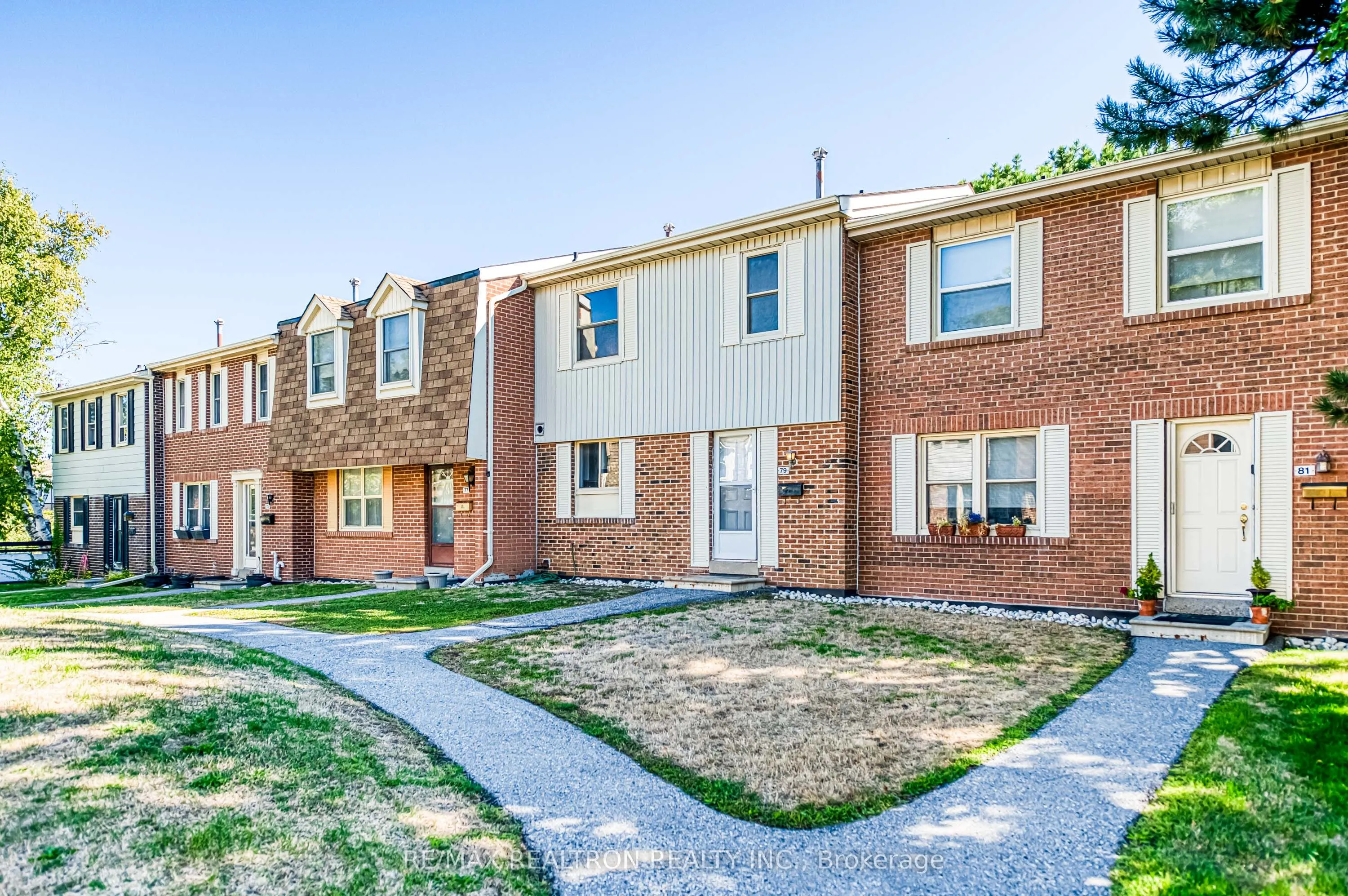 91 L'Amoreaux Drive, #79