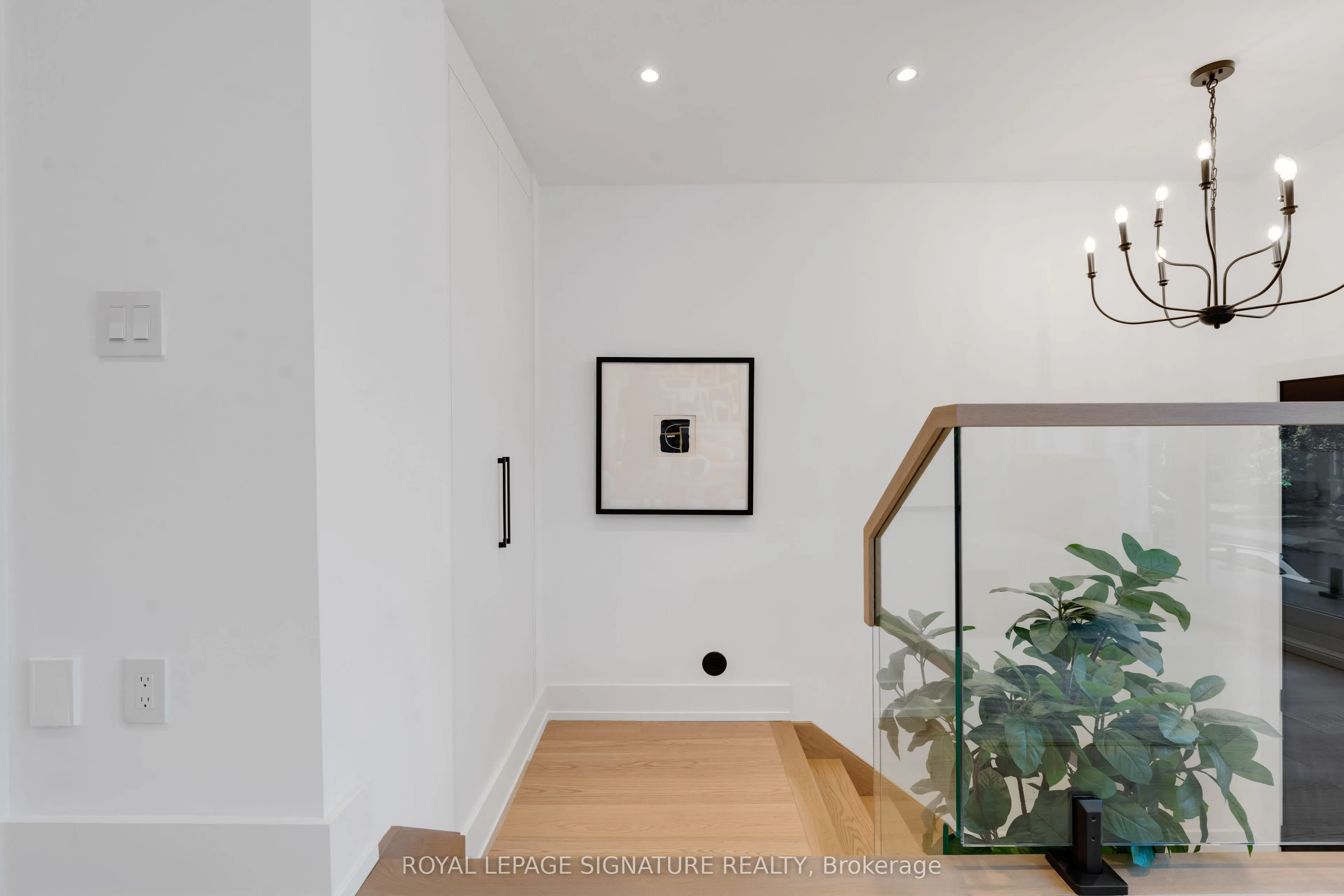 24 Elmsdale Road