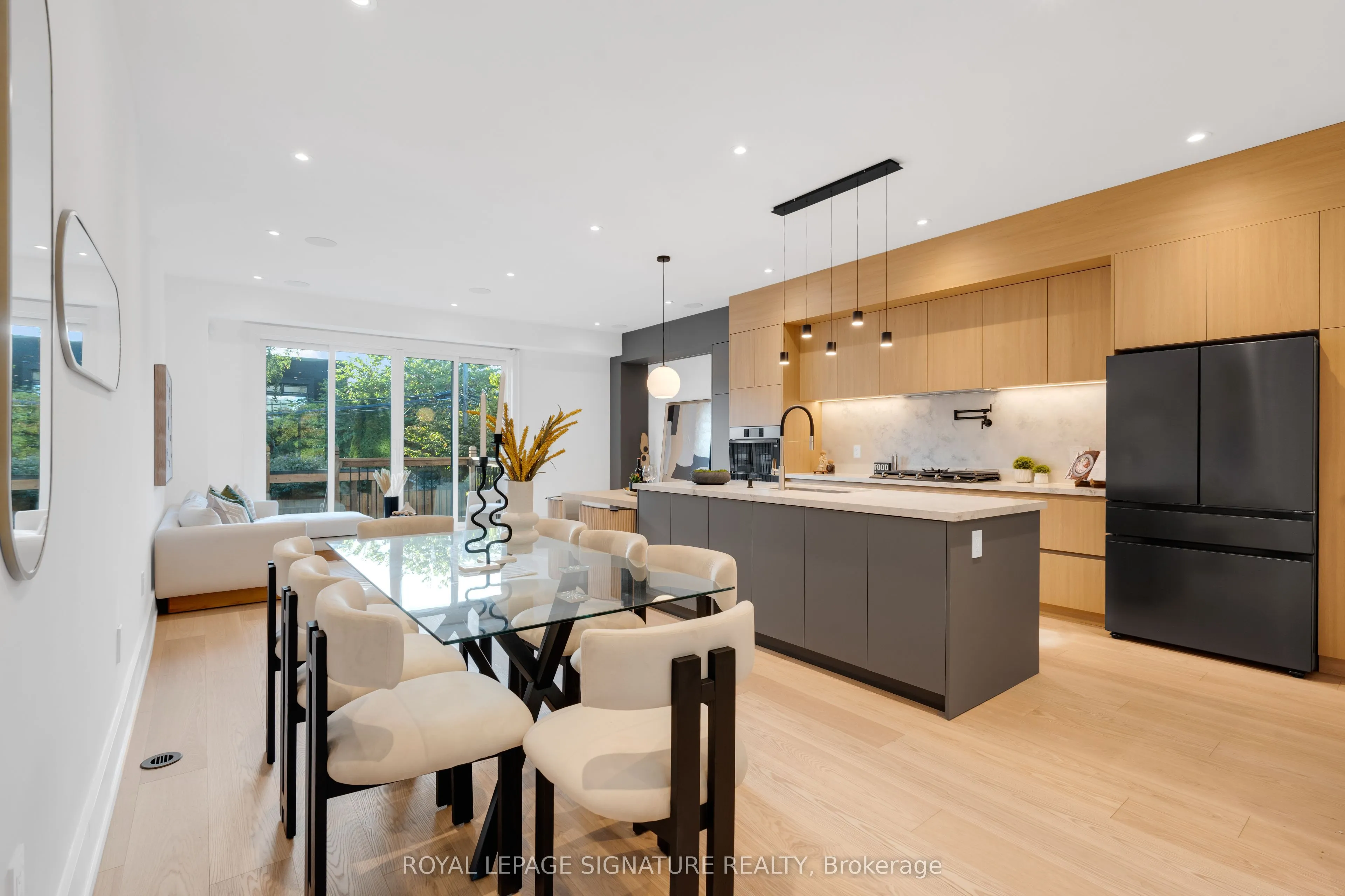24 Elmsdale Road