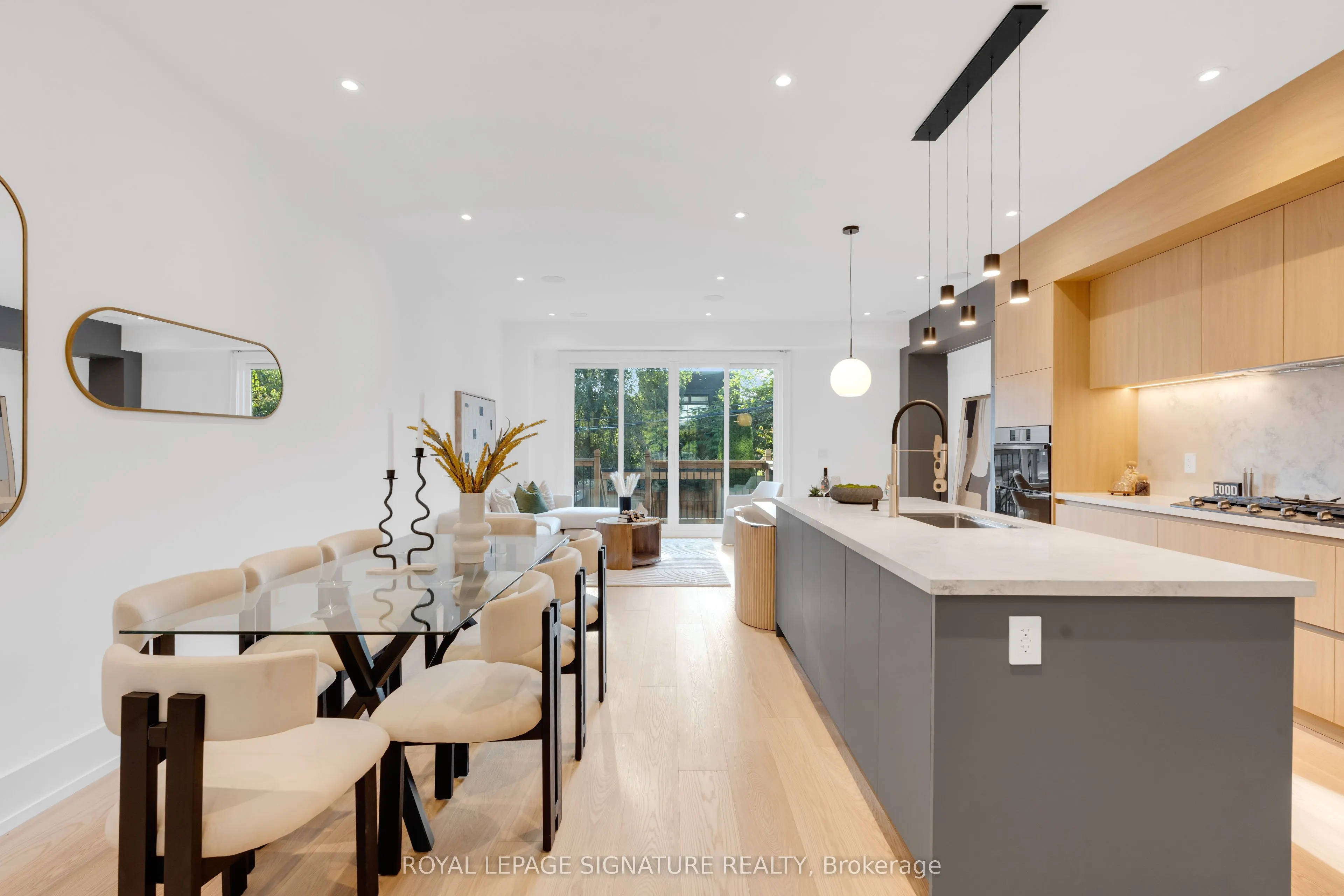 24 Elmsdale Road