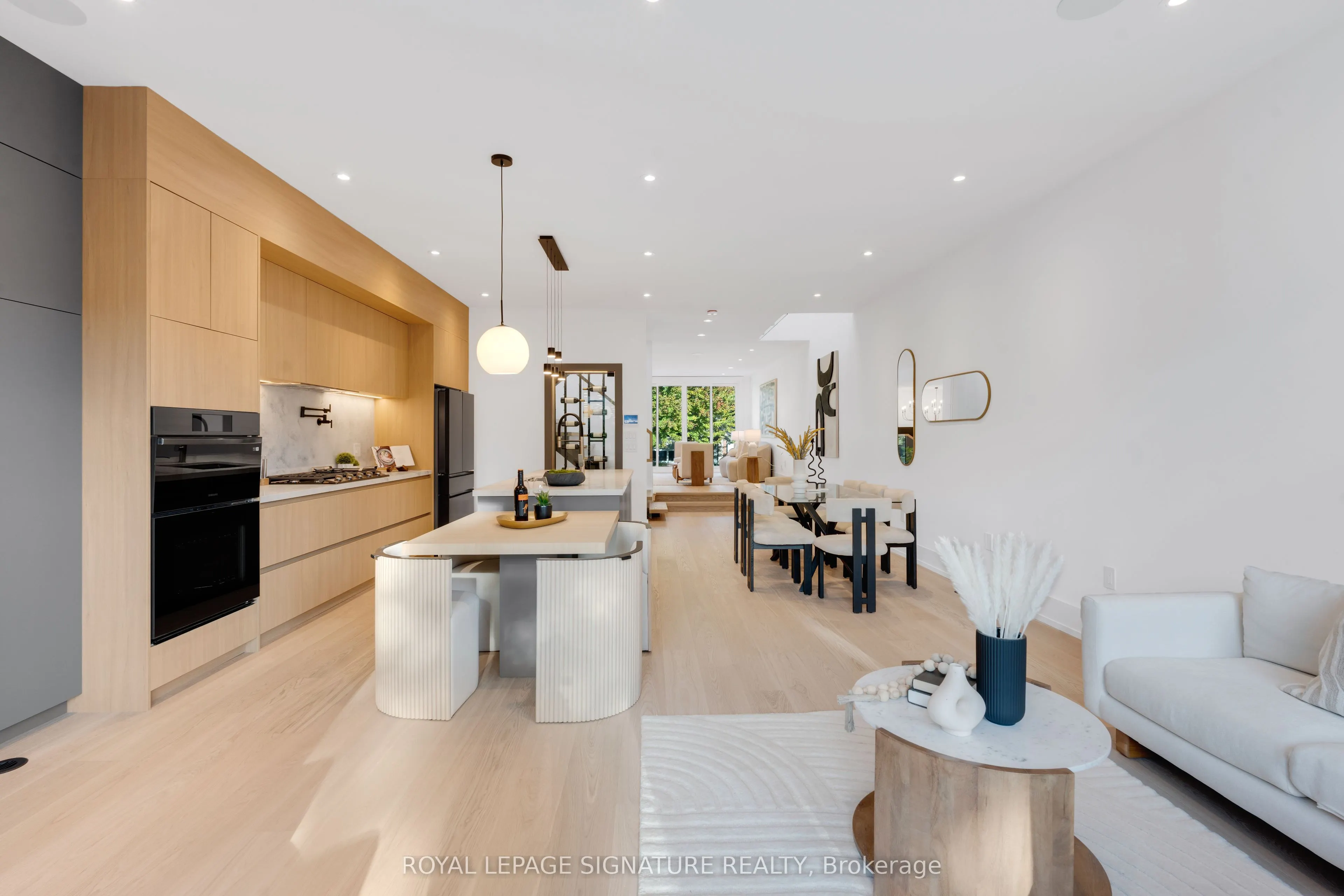 24 Elmsdale Road