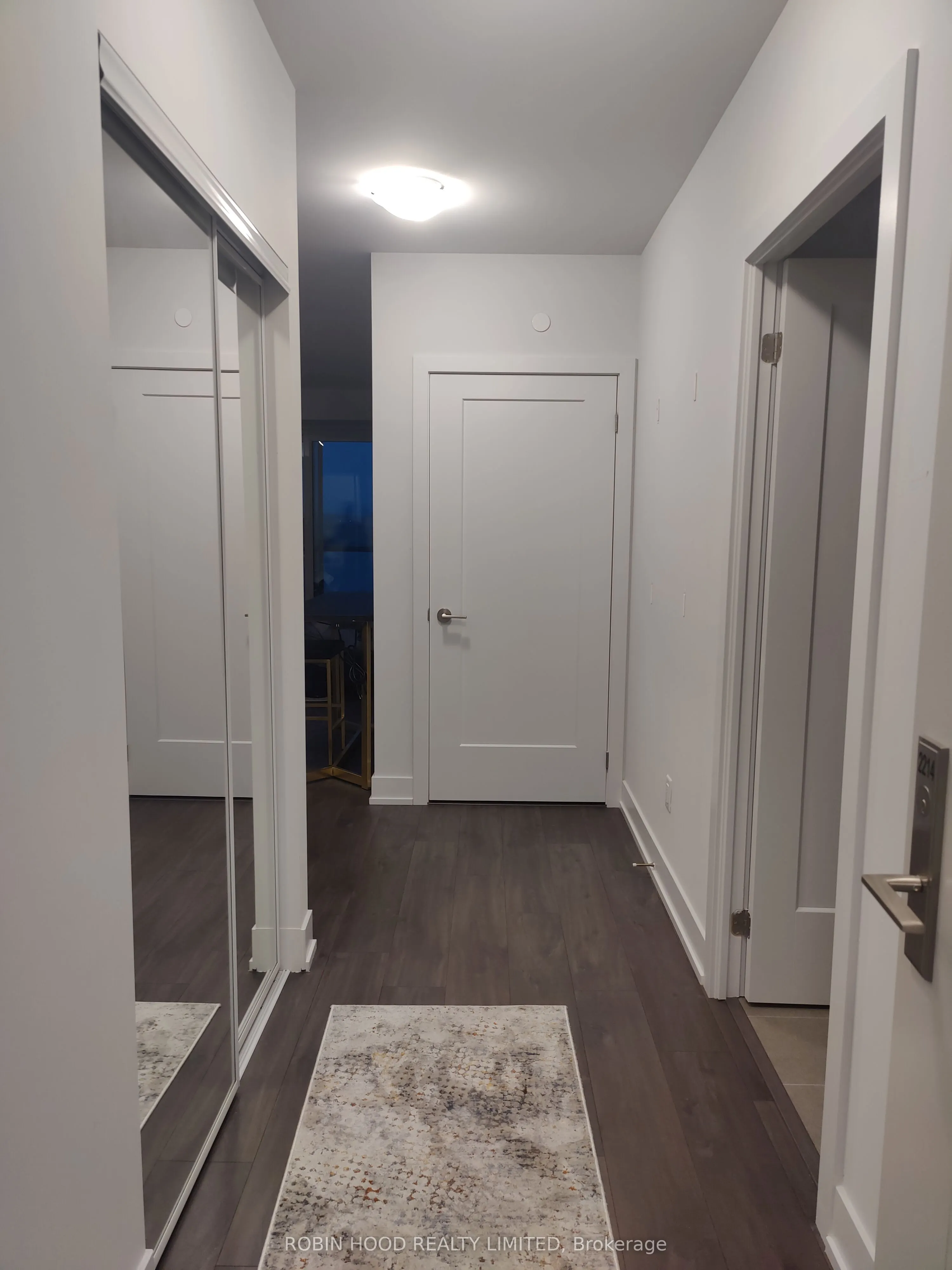 2550 Simcoe Street N, #2214