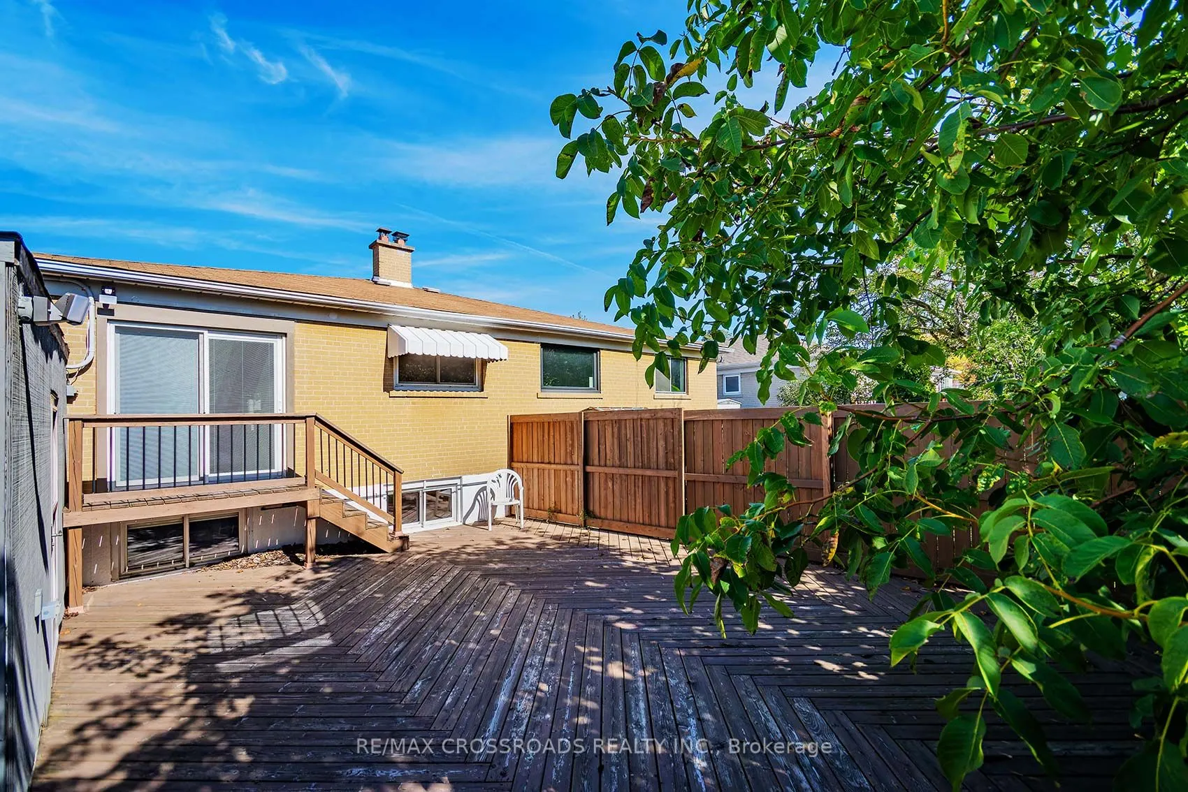 37 Avis Crescent