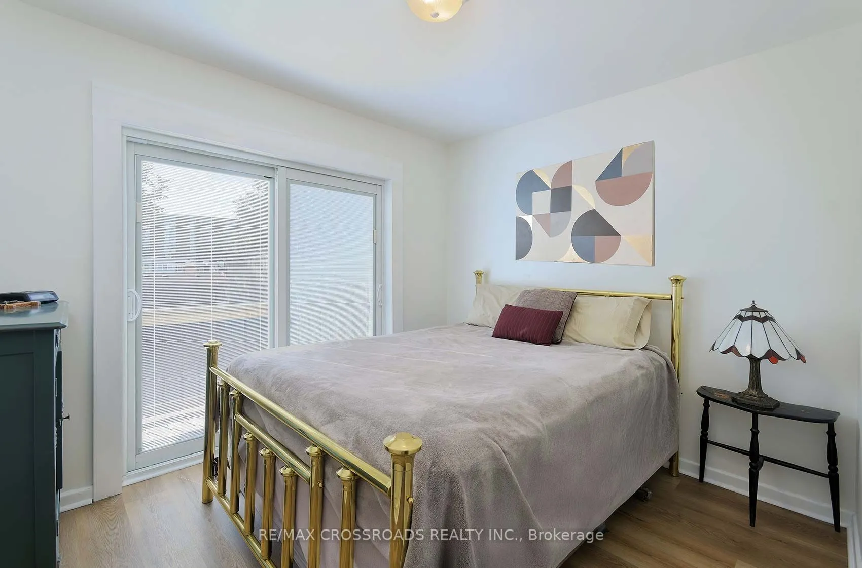 37 Avis Crescent