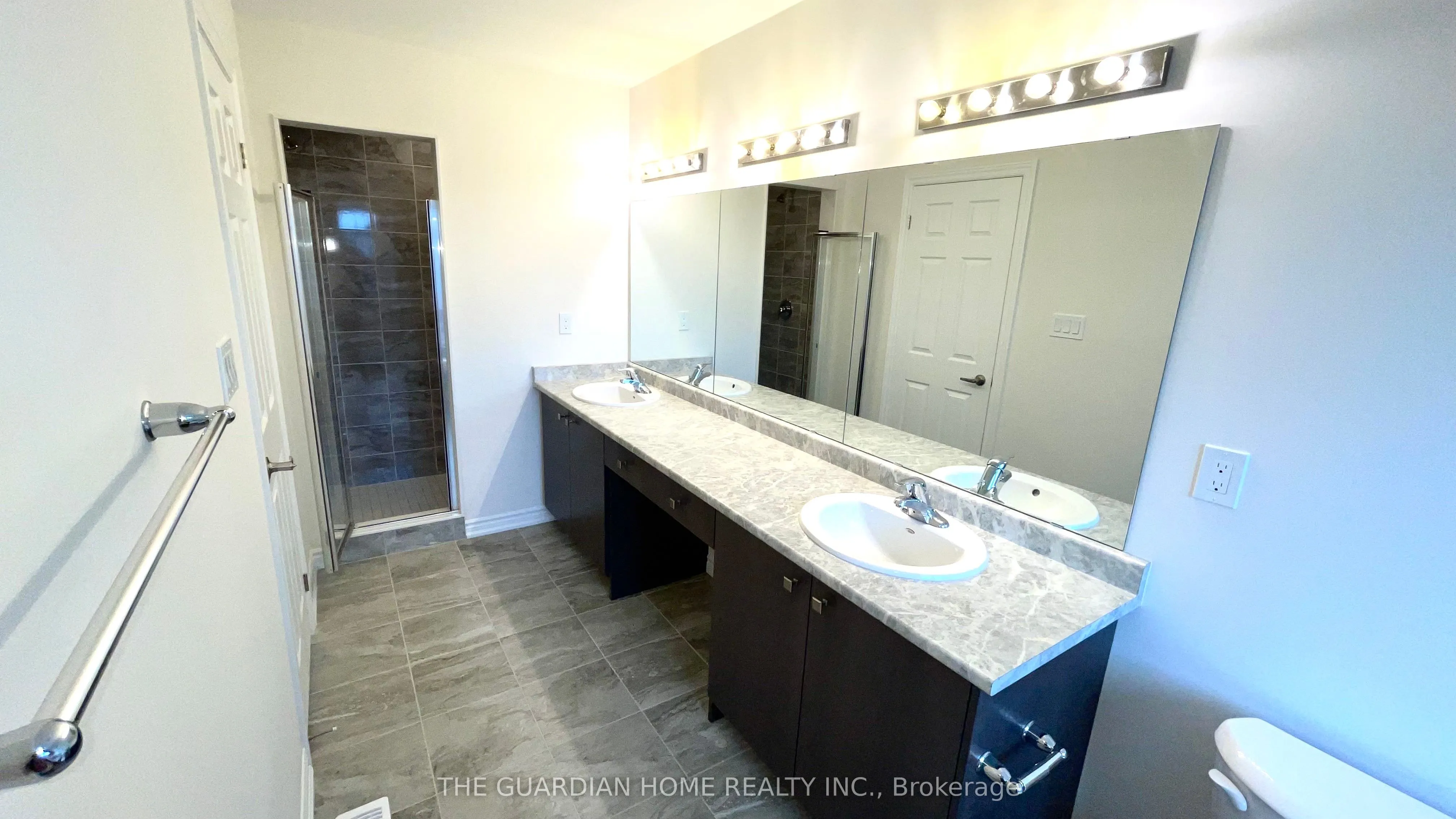 705 Catalina Manor