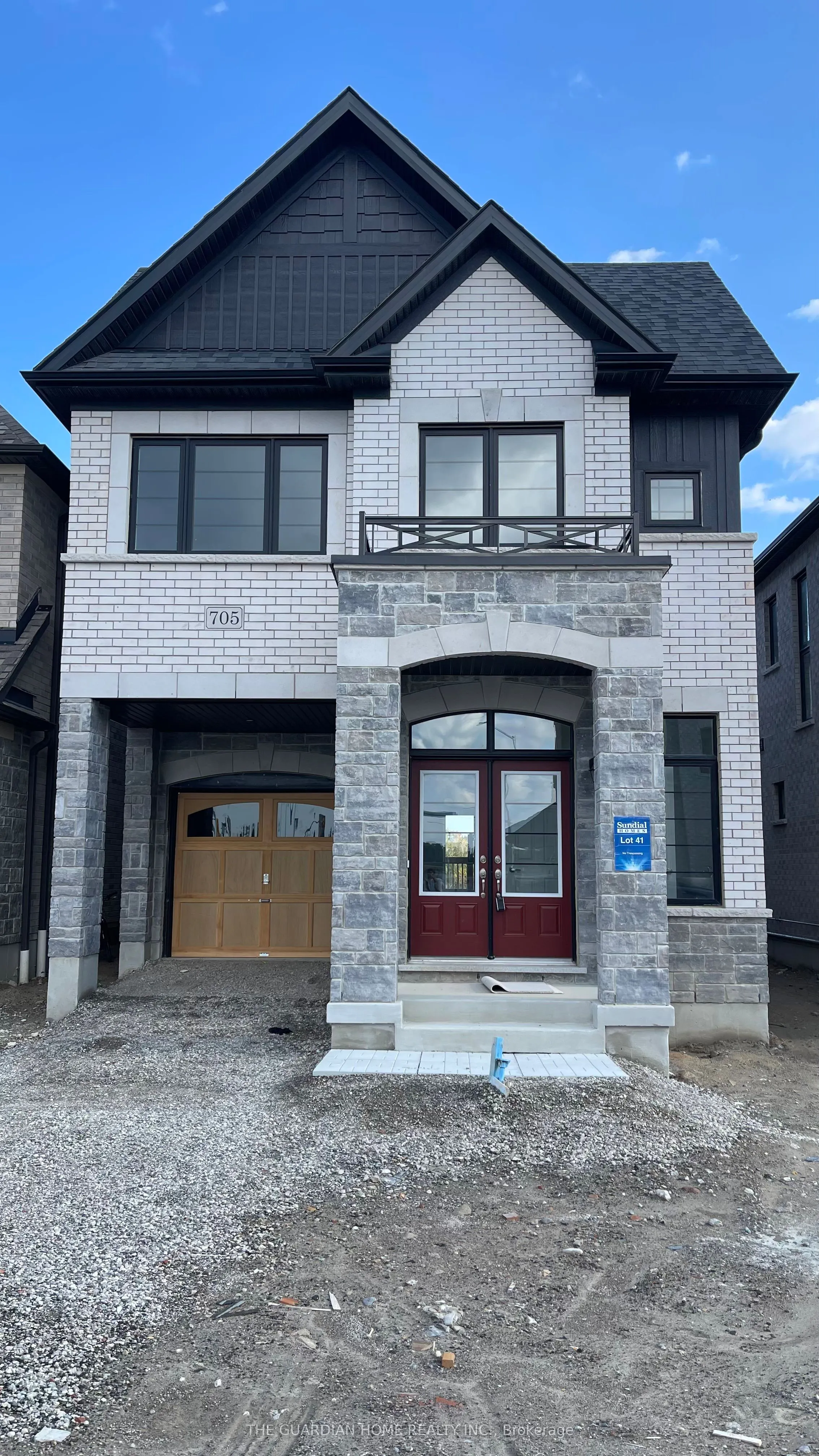 705 Catalina Manor