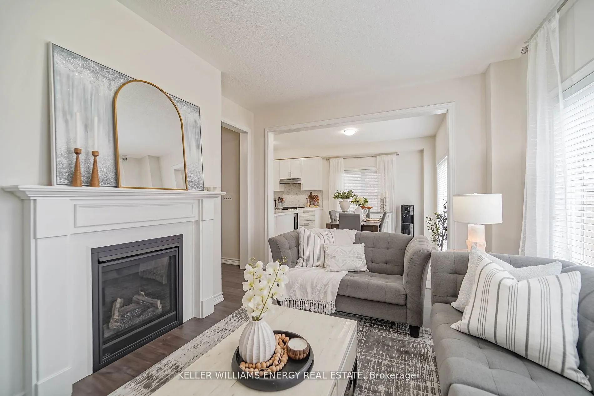 23 Crombie Street