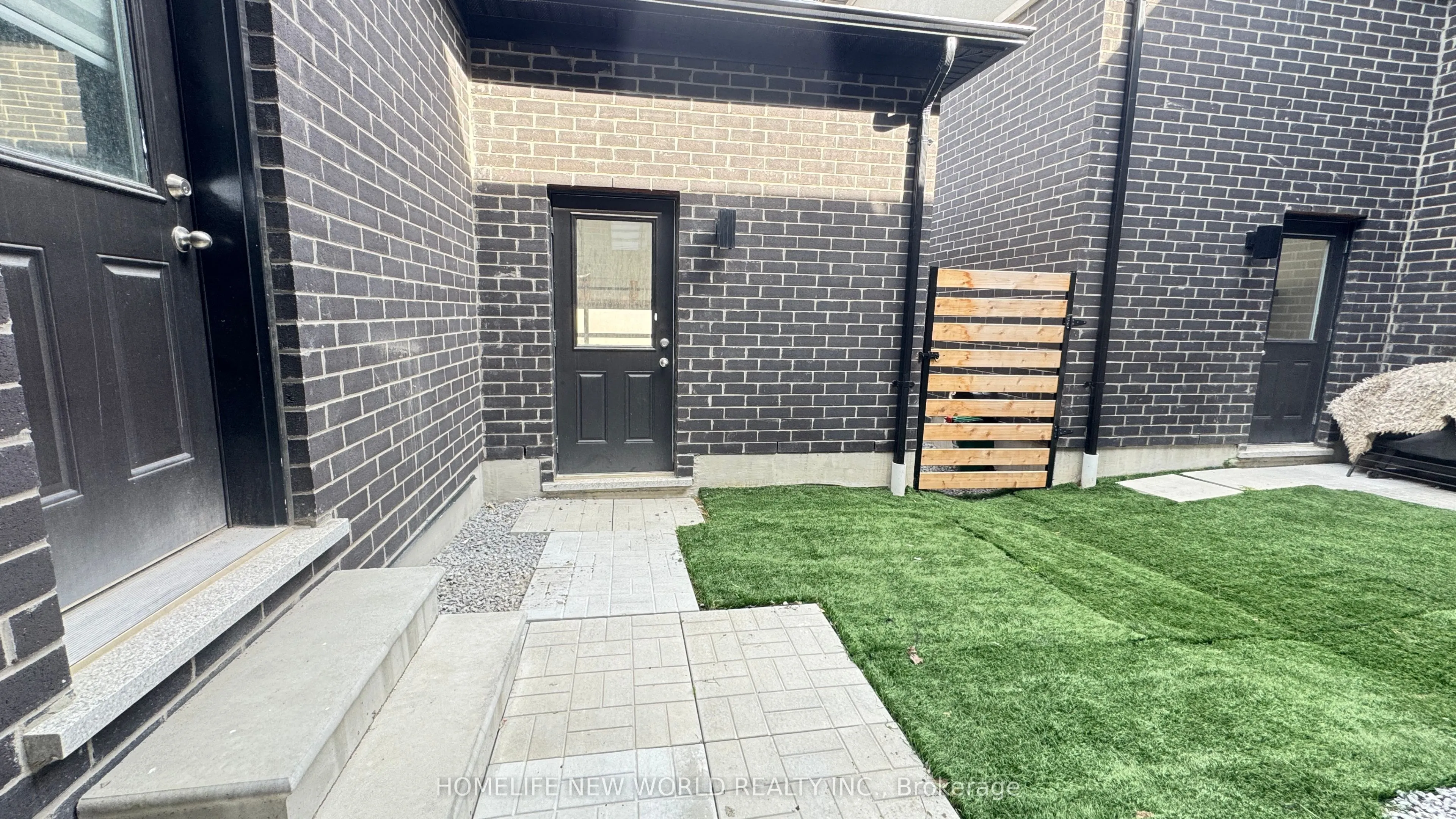 341 Coronation Road